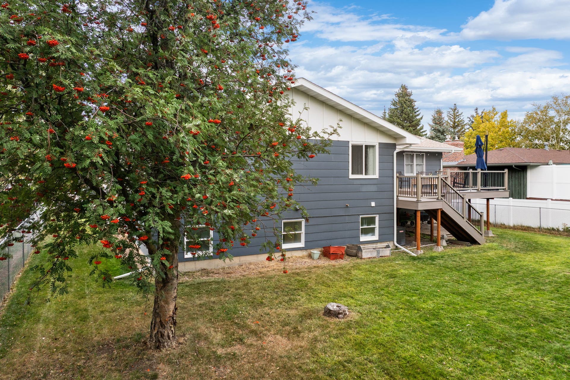 912 25th Avenue SW, Great Falls, MT 59404 912 25th Avenue SW, Great Falls, MT 59404