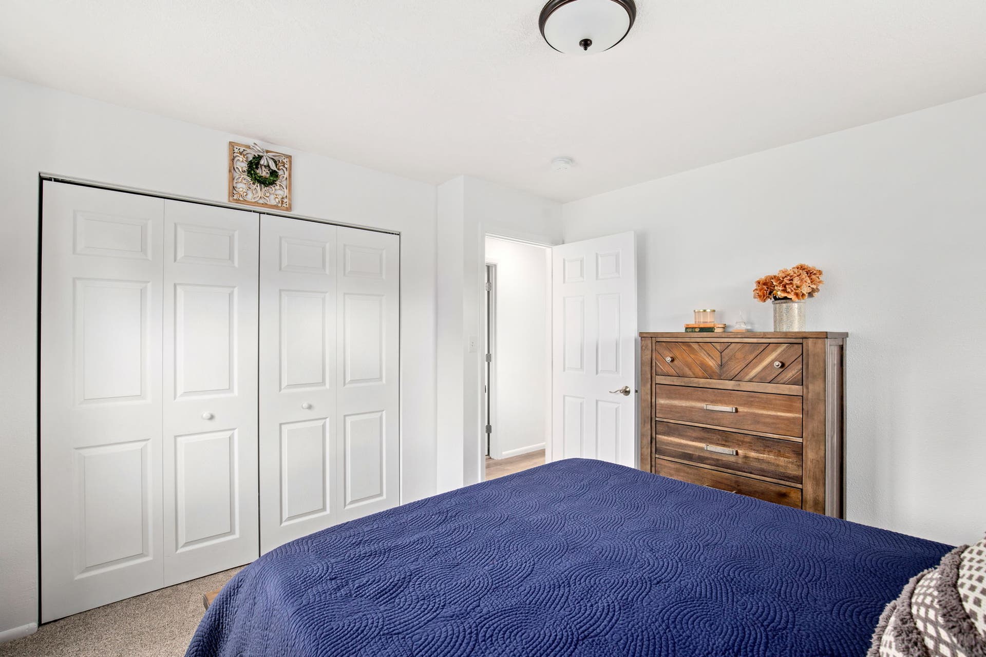 912 25th Avenue SW, Great Falls, MT 59404 912 25th Avenue SW, Great Falls, MT 59404