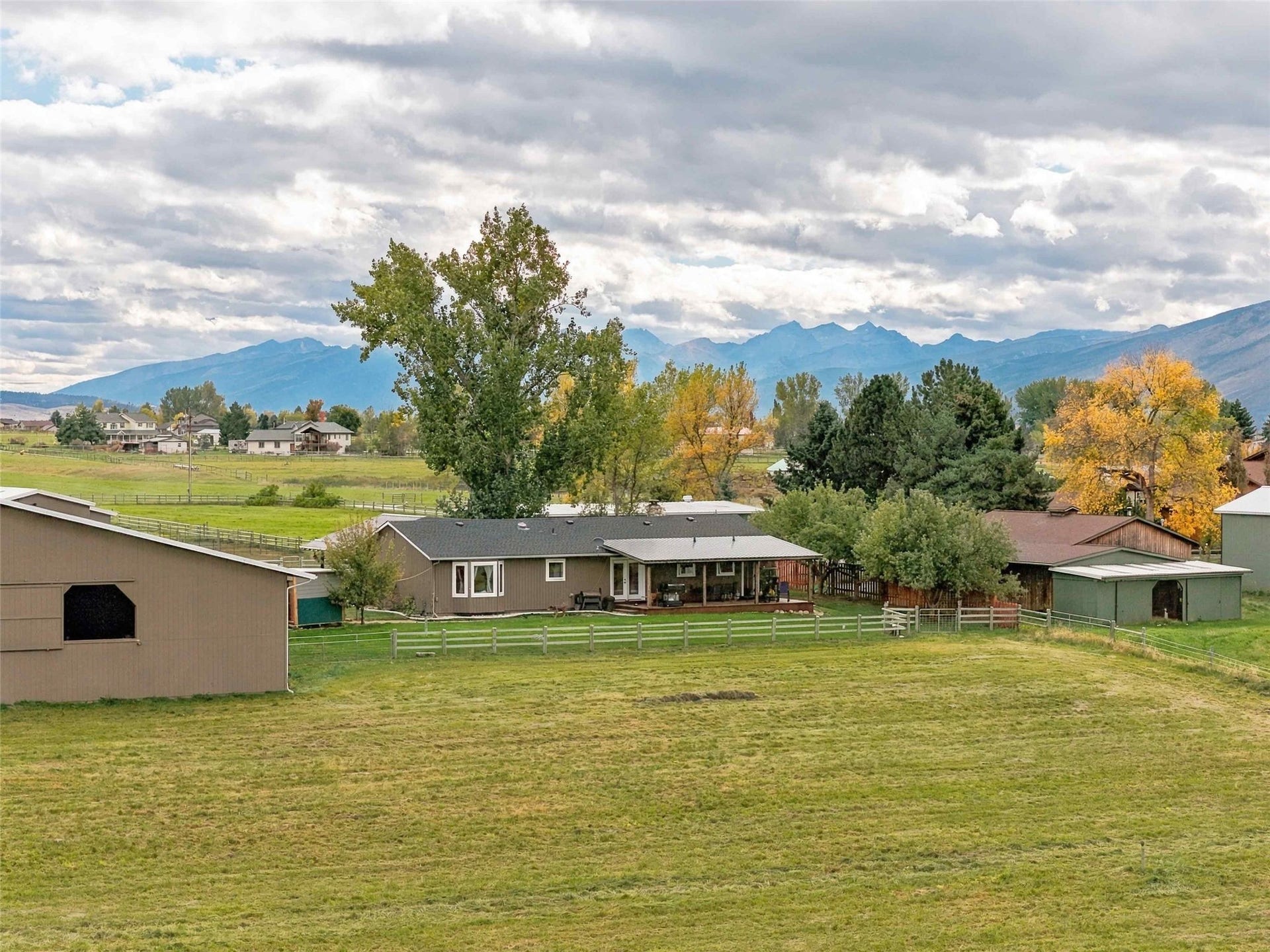 794 Mason Lane, Corvallis, MT 59828 794 Mason Lane, Corvallis, MT 59828
