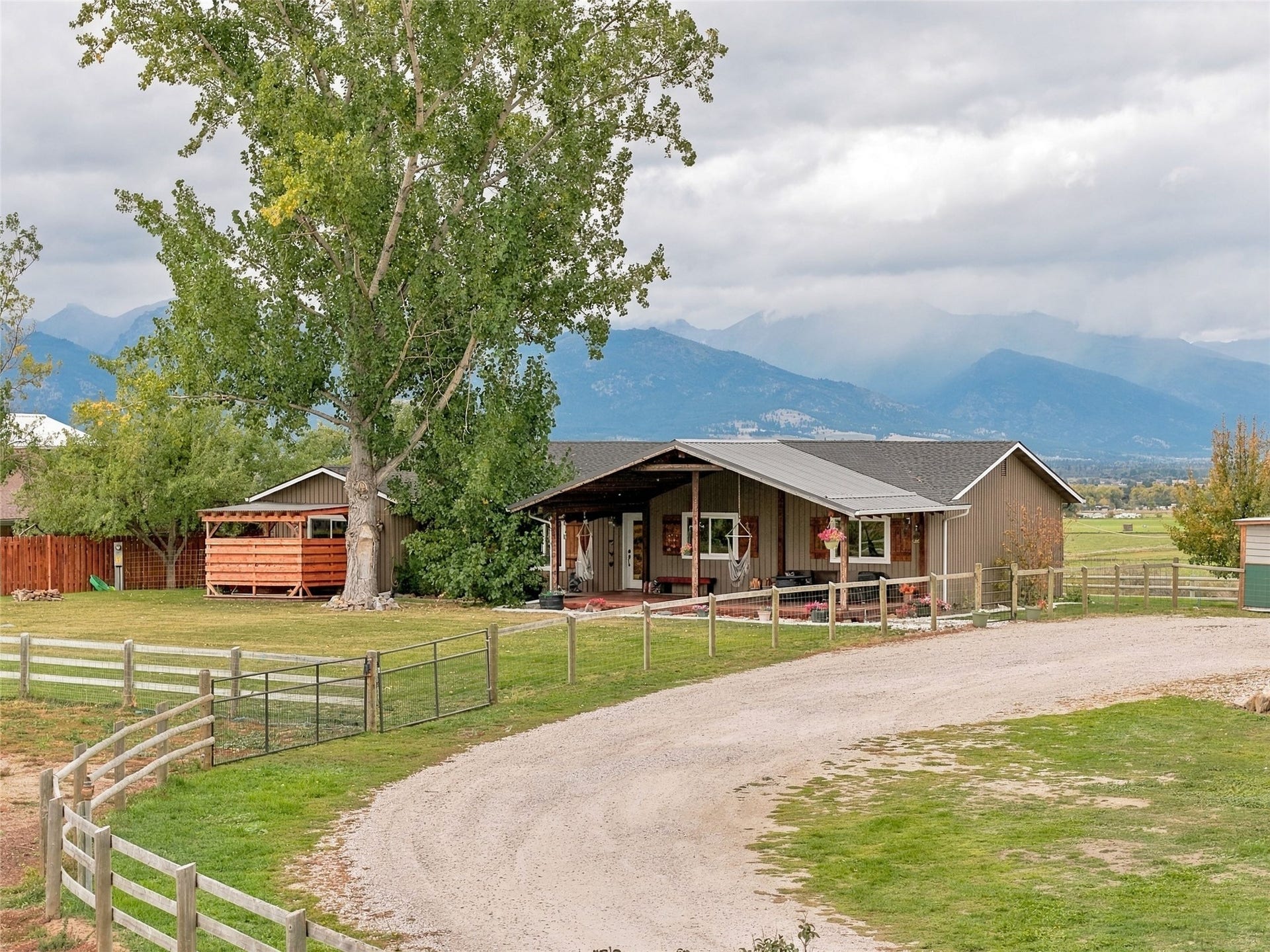 794 Mason Lane, Corvallis, MT 59828 794 Mason Lane, Corvallis, MT 59828