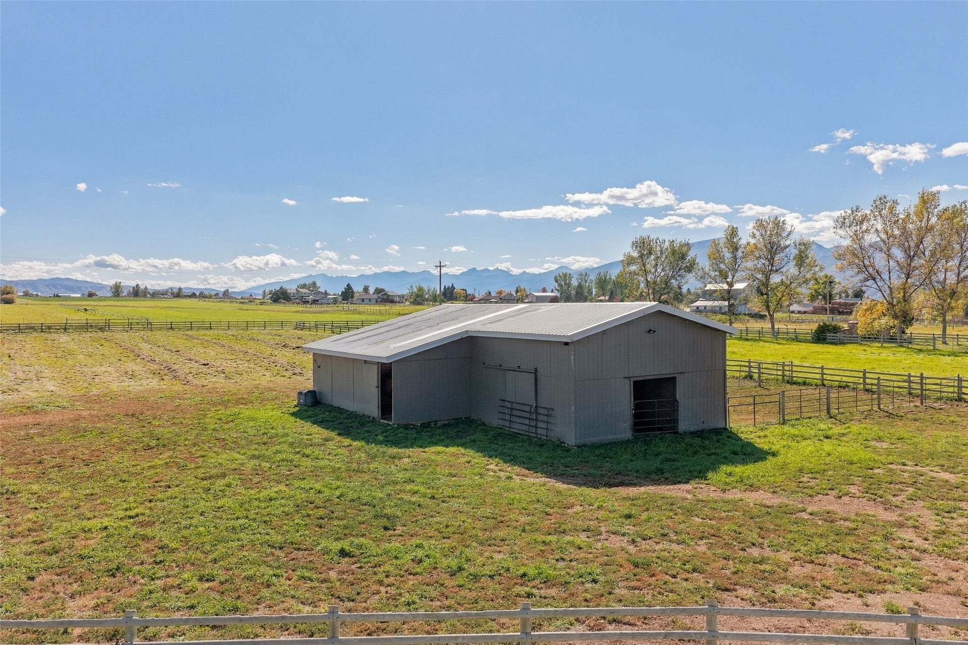 794 Mason Lane, Corvallis, MT 59828 794 Mason Lane, Corvallis, MT 59828