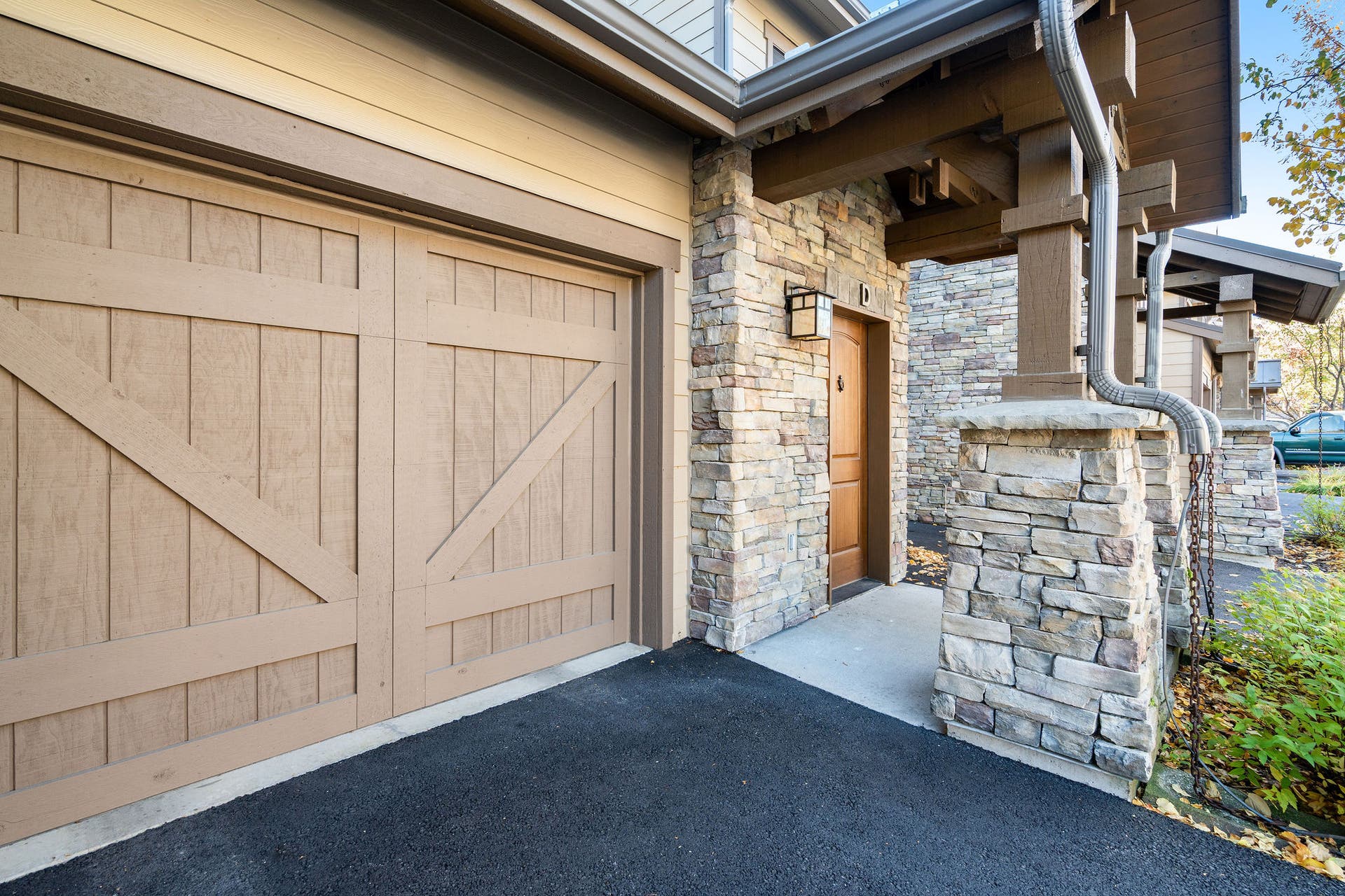6007 St Moritz Drive, #D, Whitefish, MT 59937 6007 St Moritz Drive, #D, Whitefish, MT 59937