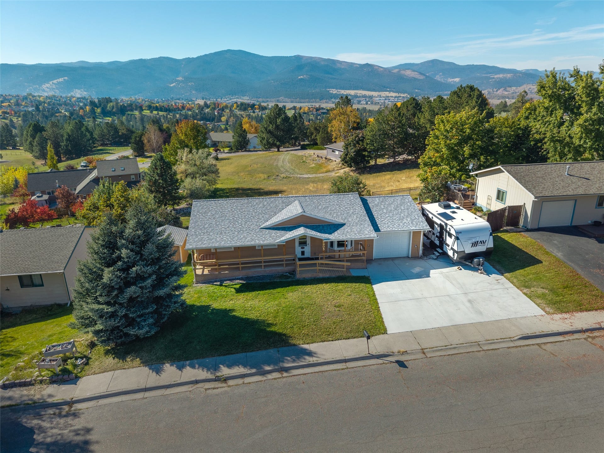 5905 Longview Drive, Missoula, MT 59803 5905 Longview Drive, Missoula, MT 59803