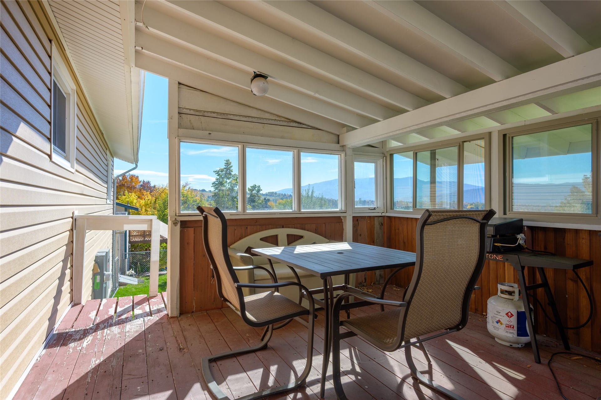 5905 Longview Drive, Missoula, MT 59803 5905 Longview Drive, Missoula, MT 59803