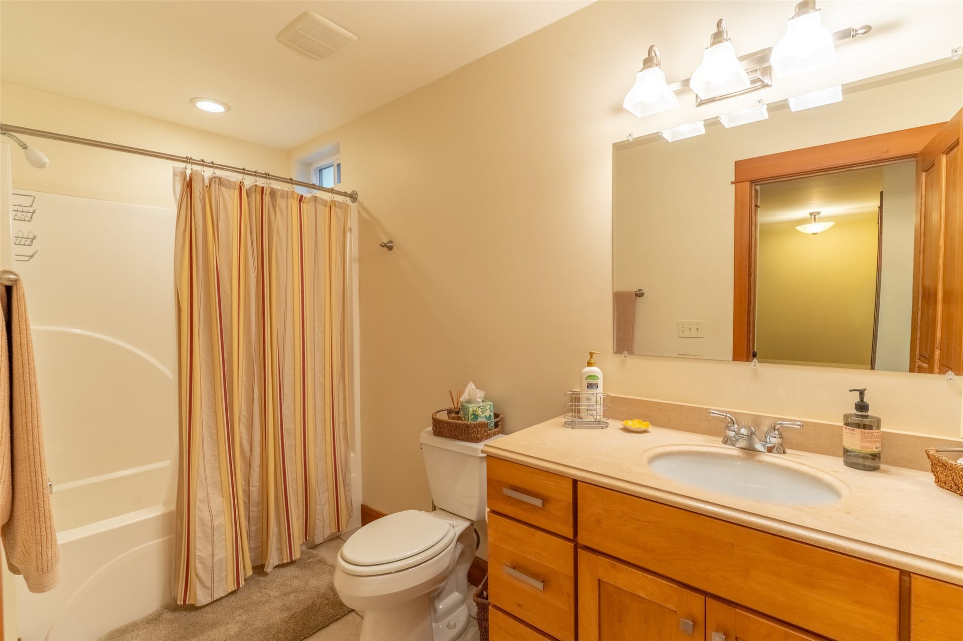 2095 Houston Drive, Whitefish, MT 59937 2095 Houston Drive, Whitefish, MT 59937
