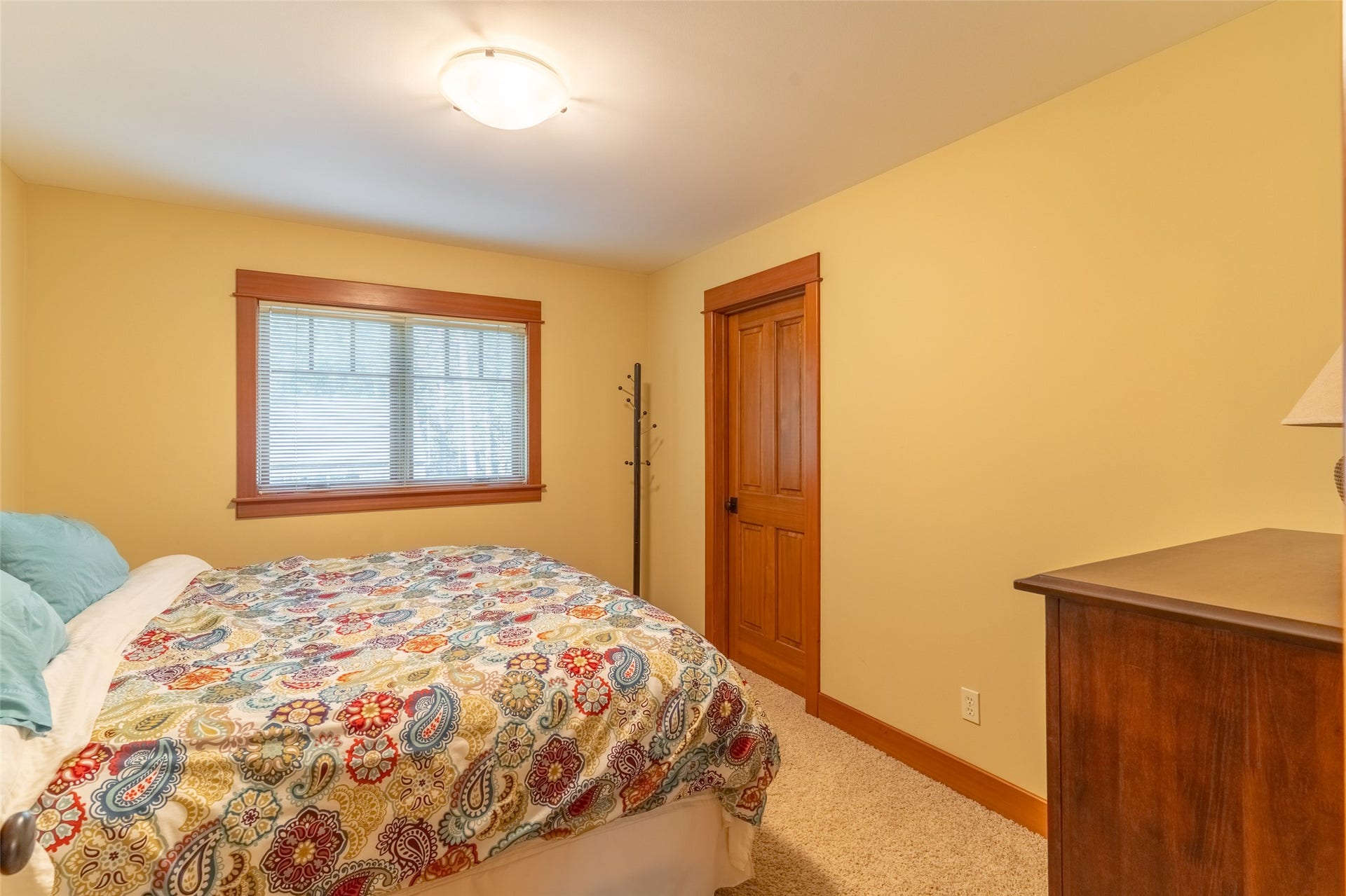 2095 Houston Drive, Whitefish, MT 59937 2095 Houston Drive, Whitefish, MT 59937
