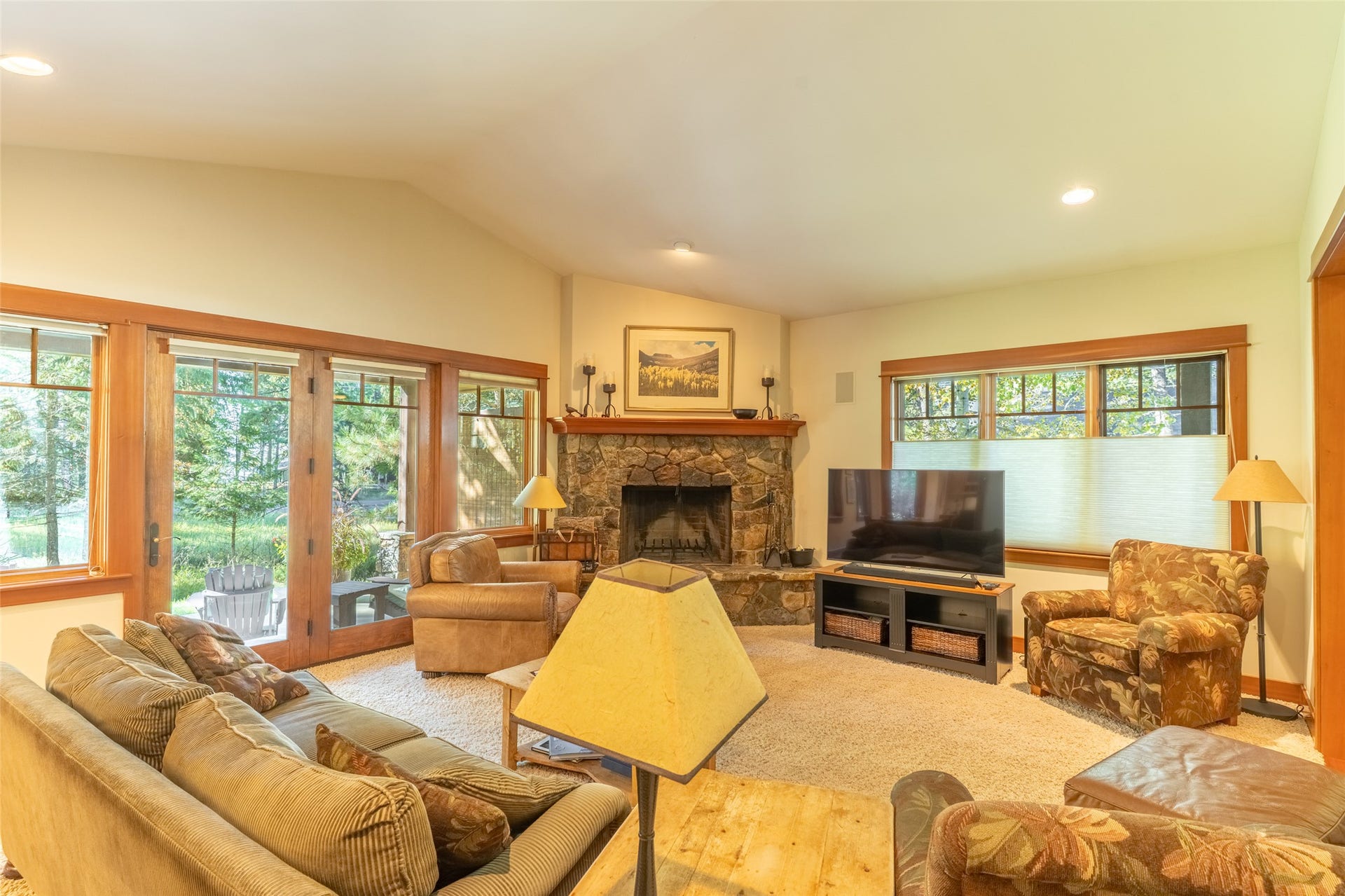 2095 Houston Drive, Whitefish, MT 59937 2095 Houston Drive, Whitefish, MT 59937