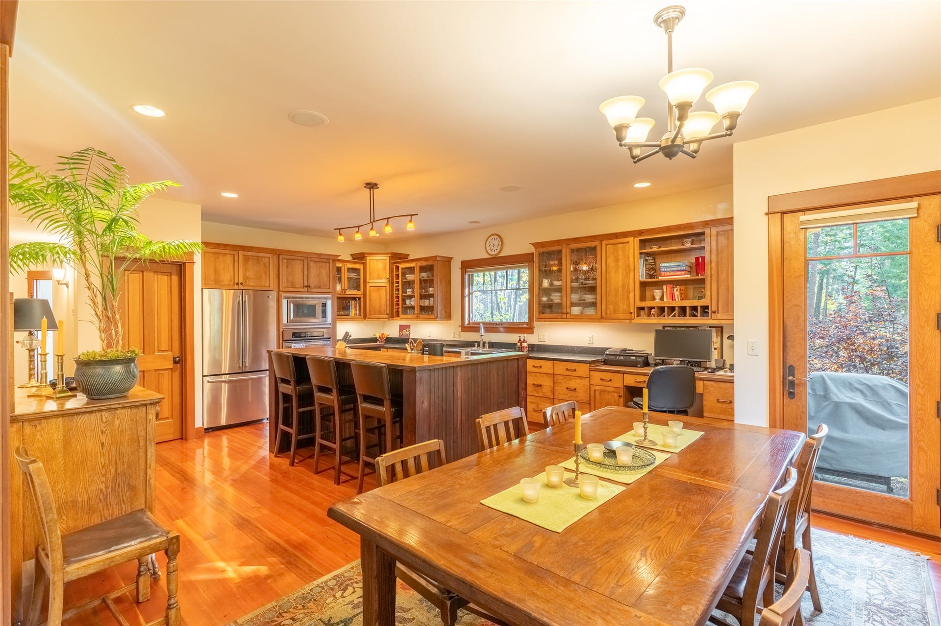 2095 Houston Drive, Whitefish, MT 59937 2095 Houston Drive, Whitefish, MT 59937