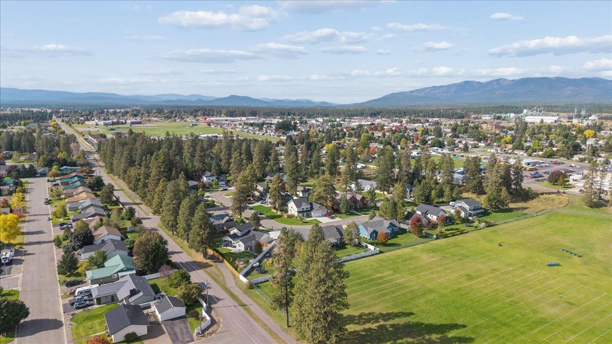 2 Talbott Pines Loop, Columbia Falls, MT 59912 2 Talbott Pines Loop, Columbia Falls, MT 59912