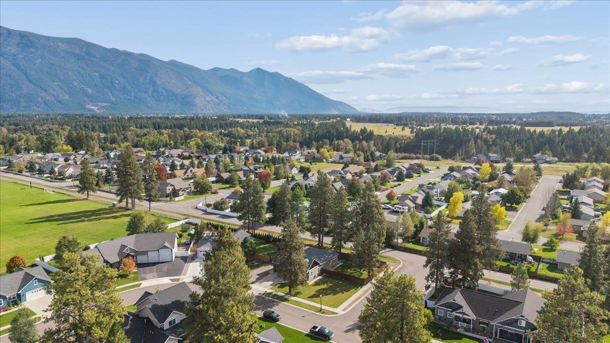 2 Talbott Pines Loop, Columbia Falls, MT 59912 2 Talbott Pines Loop, Columbia Falls, MT 59912