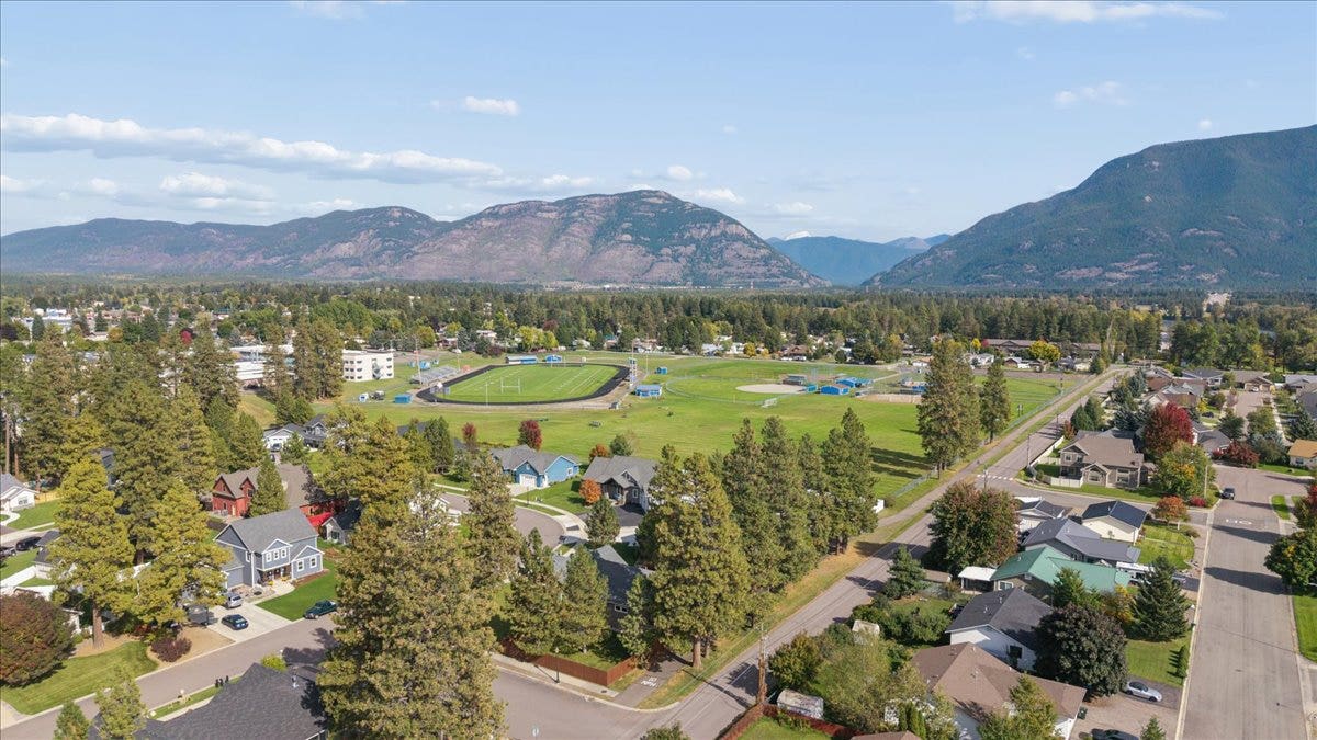 2 Talbott Pines Loop, Columbia Falls, MT 59912 2 Talbott Pines Loop, Columbia Falls, MT 59912