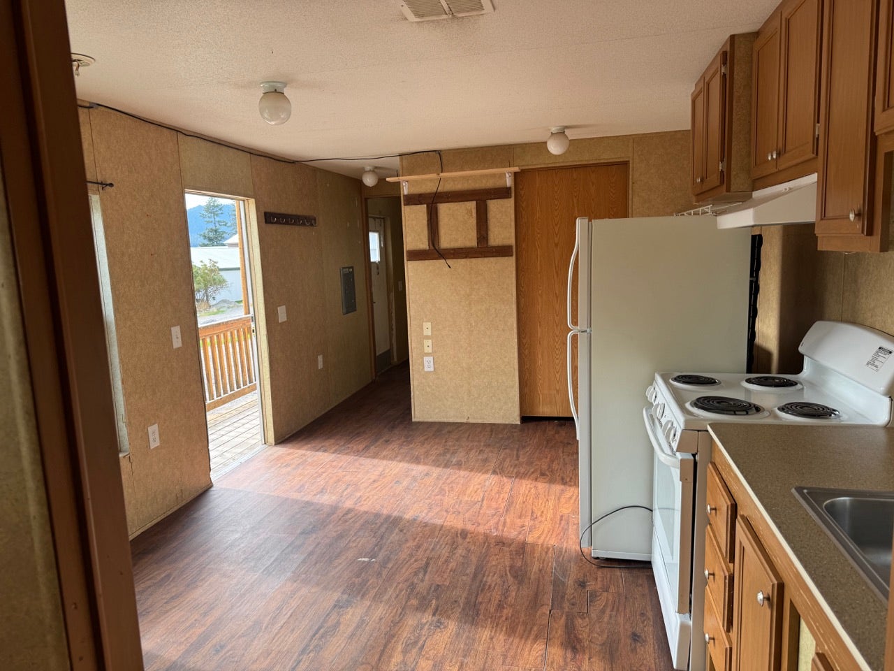 416 Clay Street, Thompson Falls, MT 59873 416 Clay Street, Thompson Falls, MT 59873