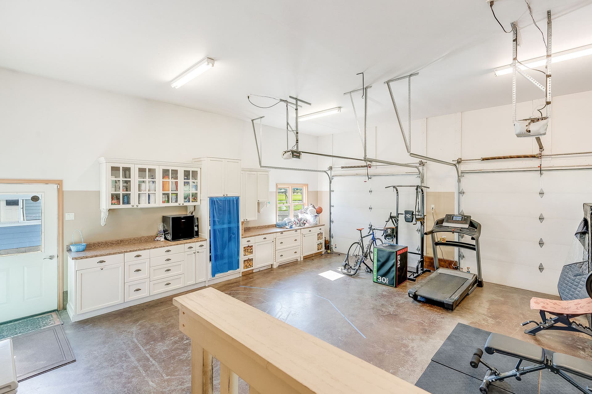 attached garage