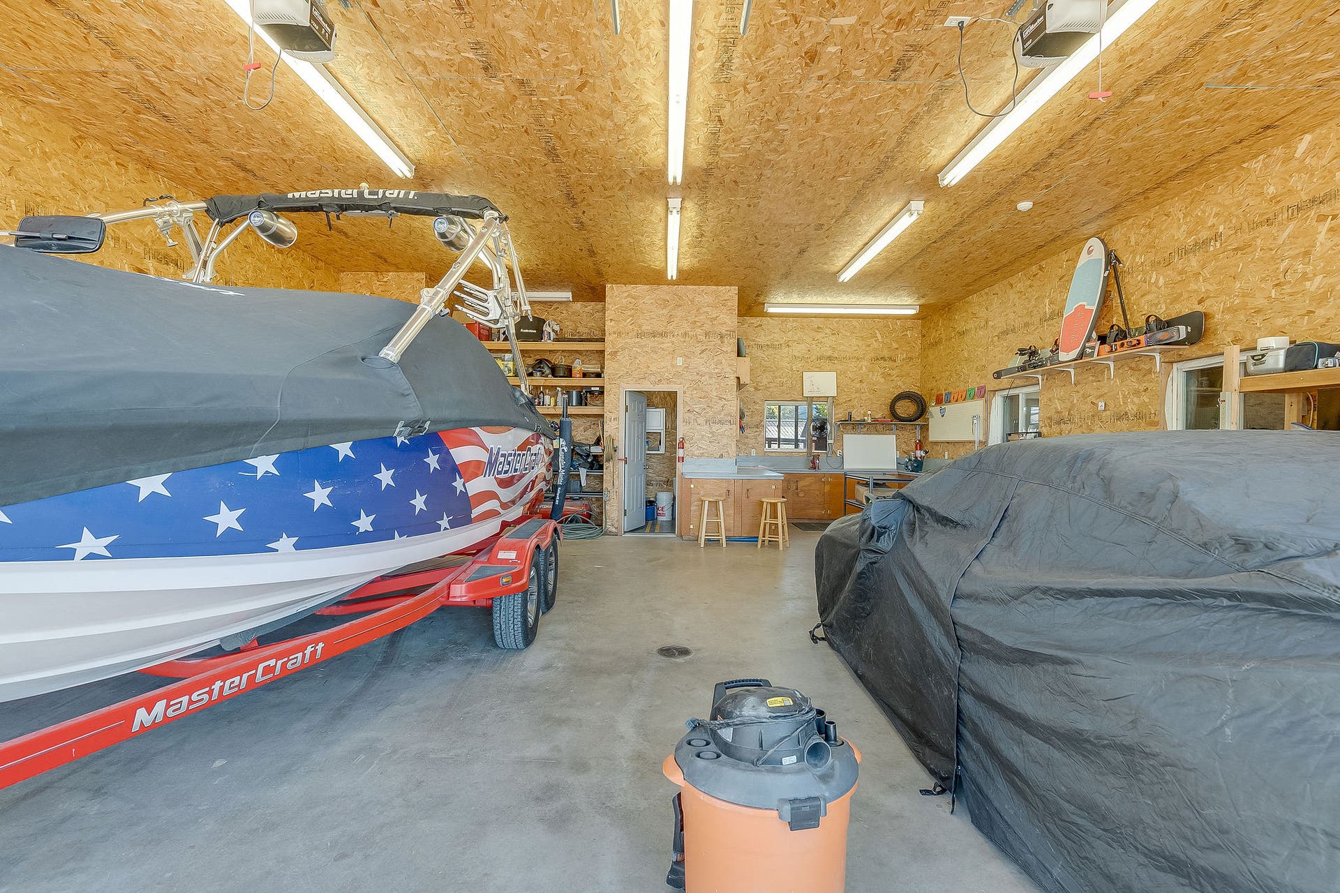 detached shop