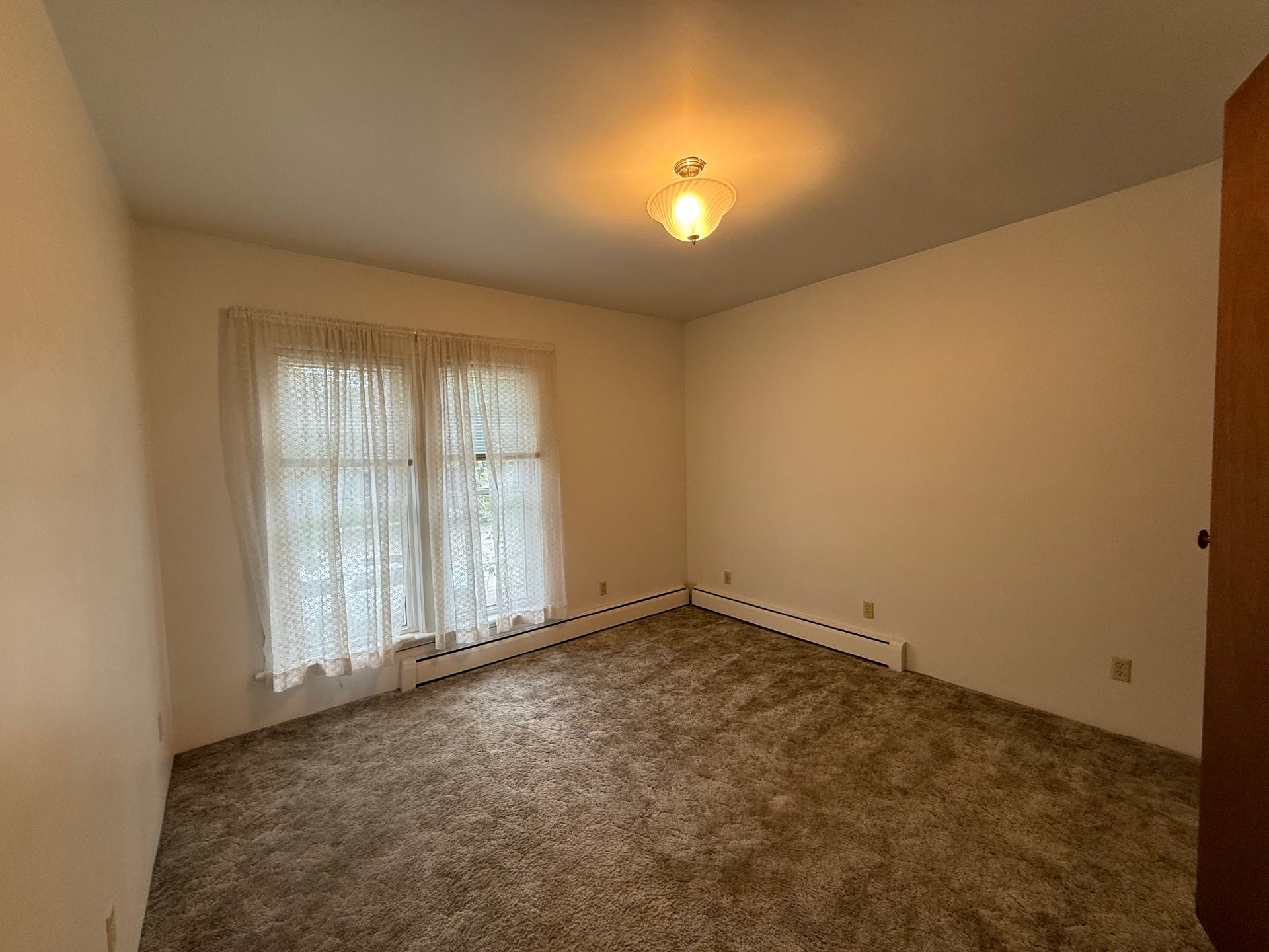509 S 3rd Street, Hamilton, MT 59840 509 S 3rd Street, Hamilton, MT 59840