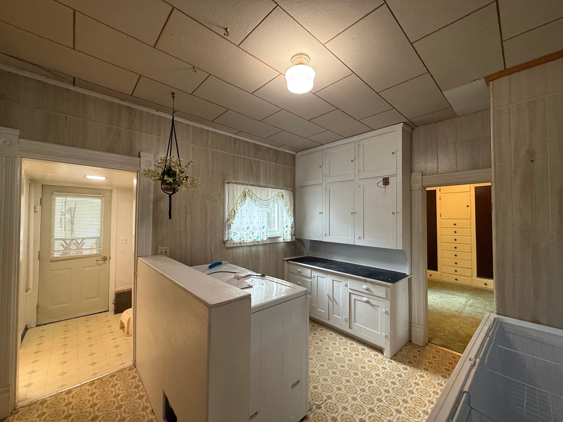 509 S 3rd Street, Hamilton, MT 59840 509 S 3rd Street, Hamilton, MT 59840