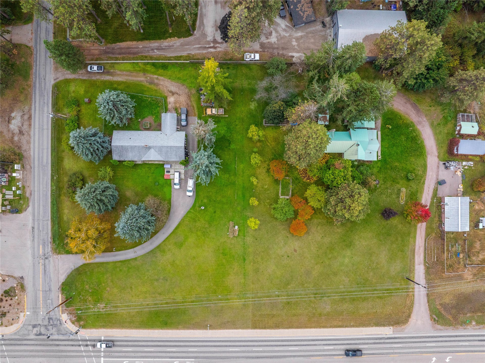 110 S Hilltop Road, Columbia Falls, MT 59912 110 S Hilltop Road, Columbia Falls, MT 59912