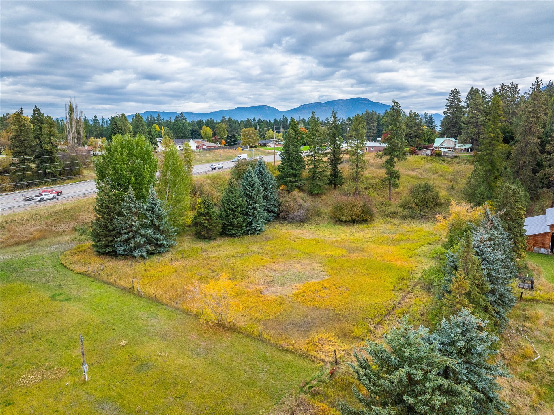 110 S Hilltop Road, Columbia Falls, MT 59912 110 S Hilltop Road, Columbia Falls, MT 59912
