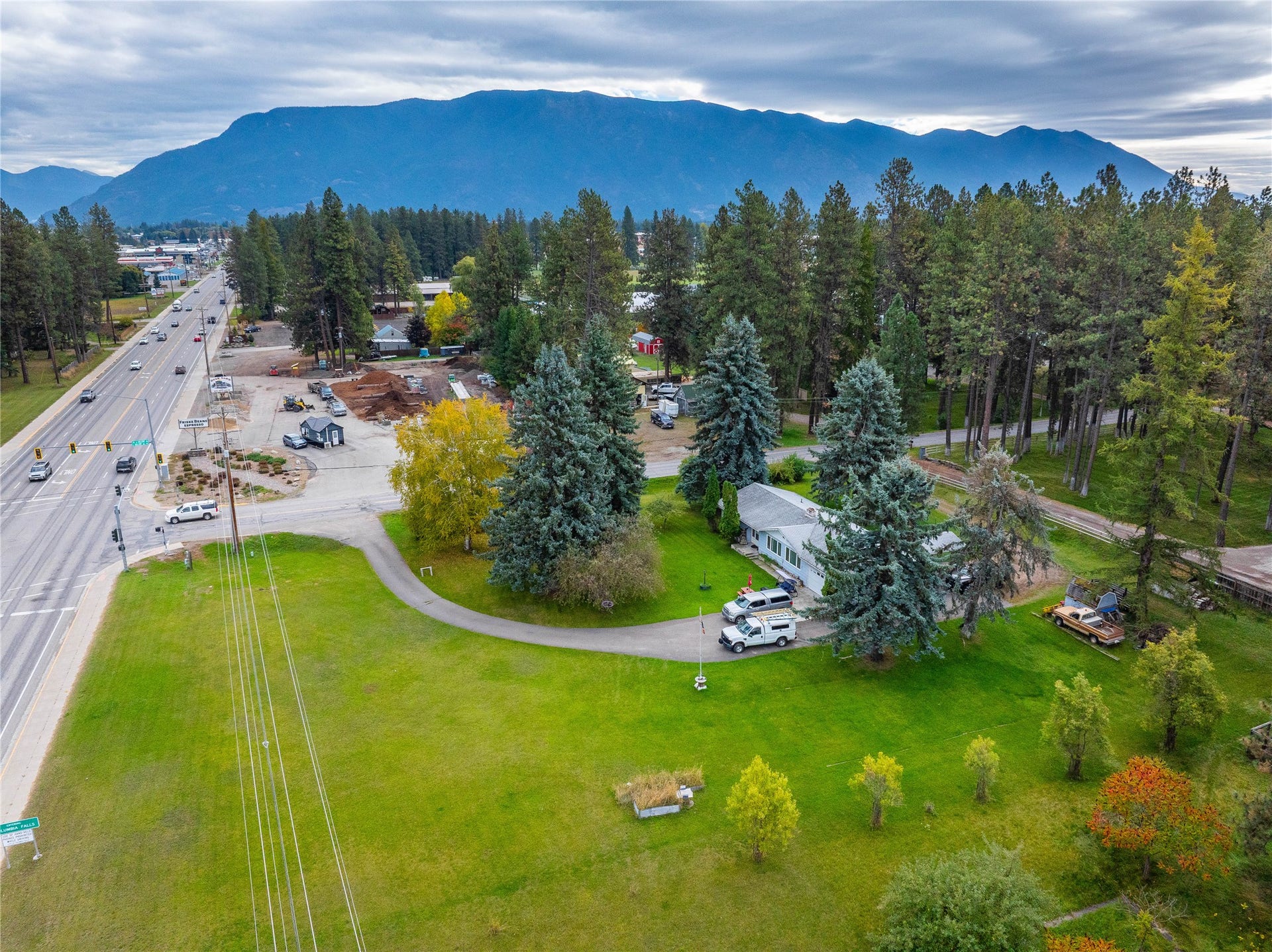 110 S Hilltop Road, Columbia Falls, MT 59912 110 S Hilltop Road, Columbia Falls, MT 59912