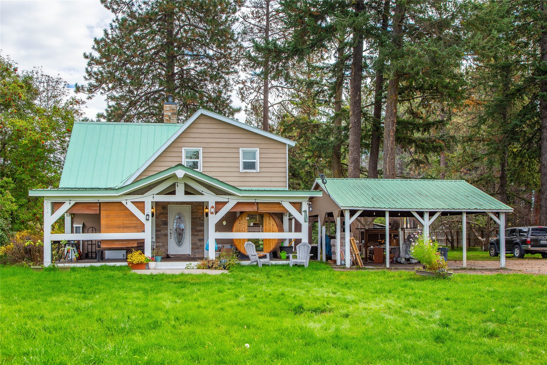 110 S Hilltop Road, Columbia Falls, MT 59912 110 S Hilltop Road, Columbia Falls, MT 59912
