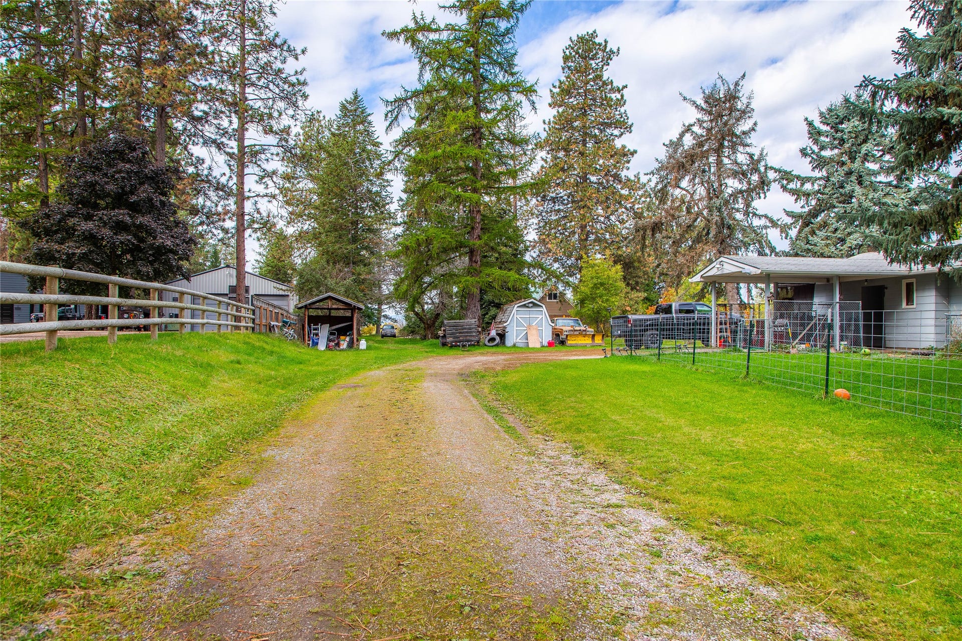 110 S Hilltop Road, Columbia Falls, MT 59912 110 S Hilltop Road, Columbia Falls, MT 59912