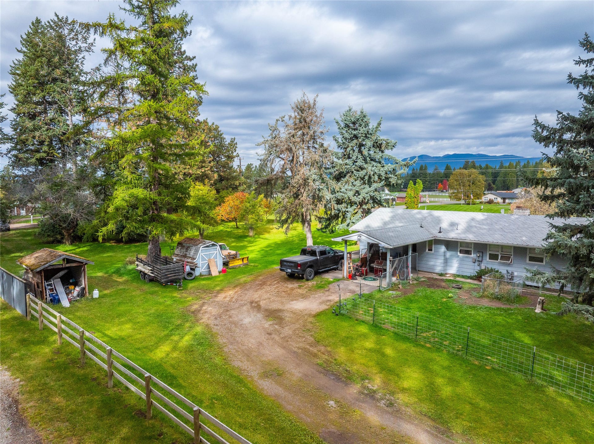 110 S Hilltop Road, Columbia Falls, MT 59912 110 S Hilltop Road, Columbia Falls, MT 59912