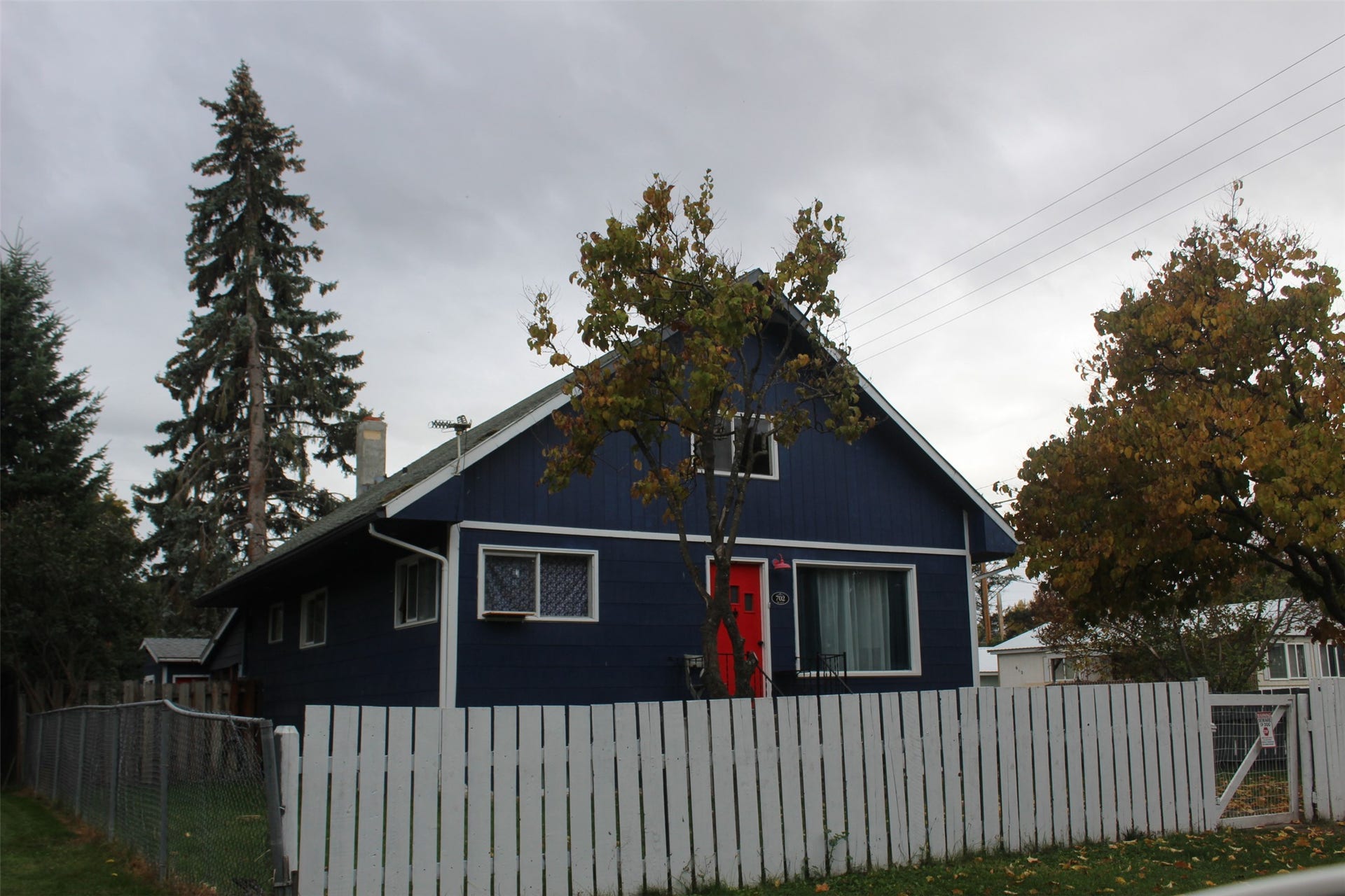 702 6th Avenue E, Polson, MT 59860 702 6th Avenue E, Polson, MT 59860