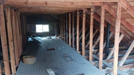702 6th Avenue E, Polson, MT 59860 need ladder to access