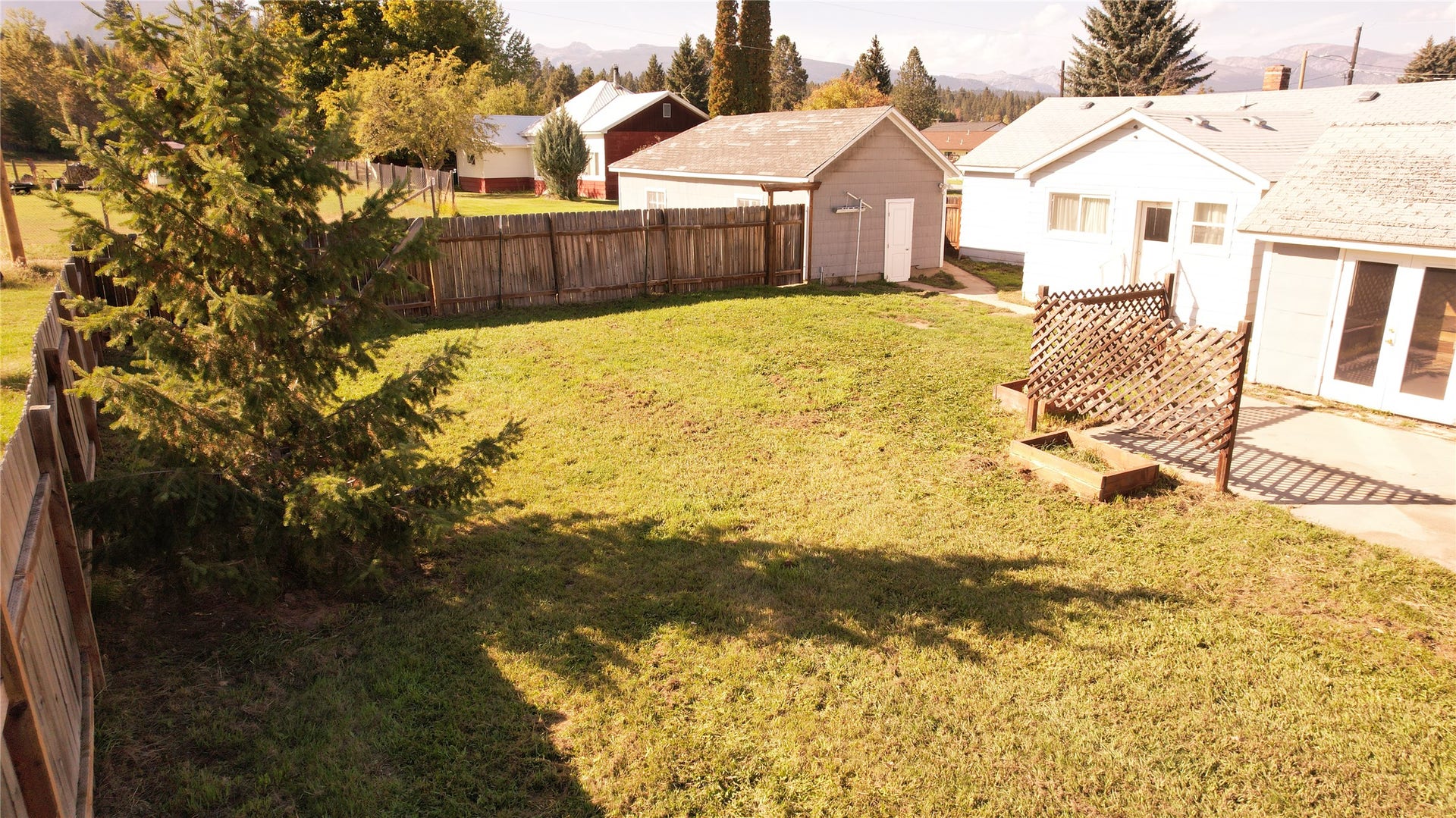 109 W Southwic Avenue, Darby, MT 59829