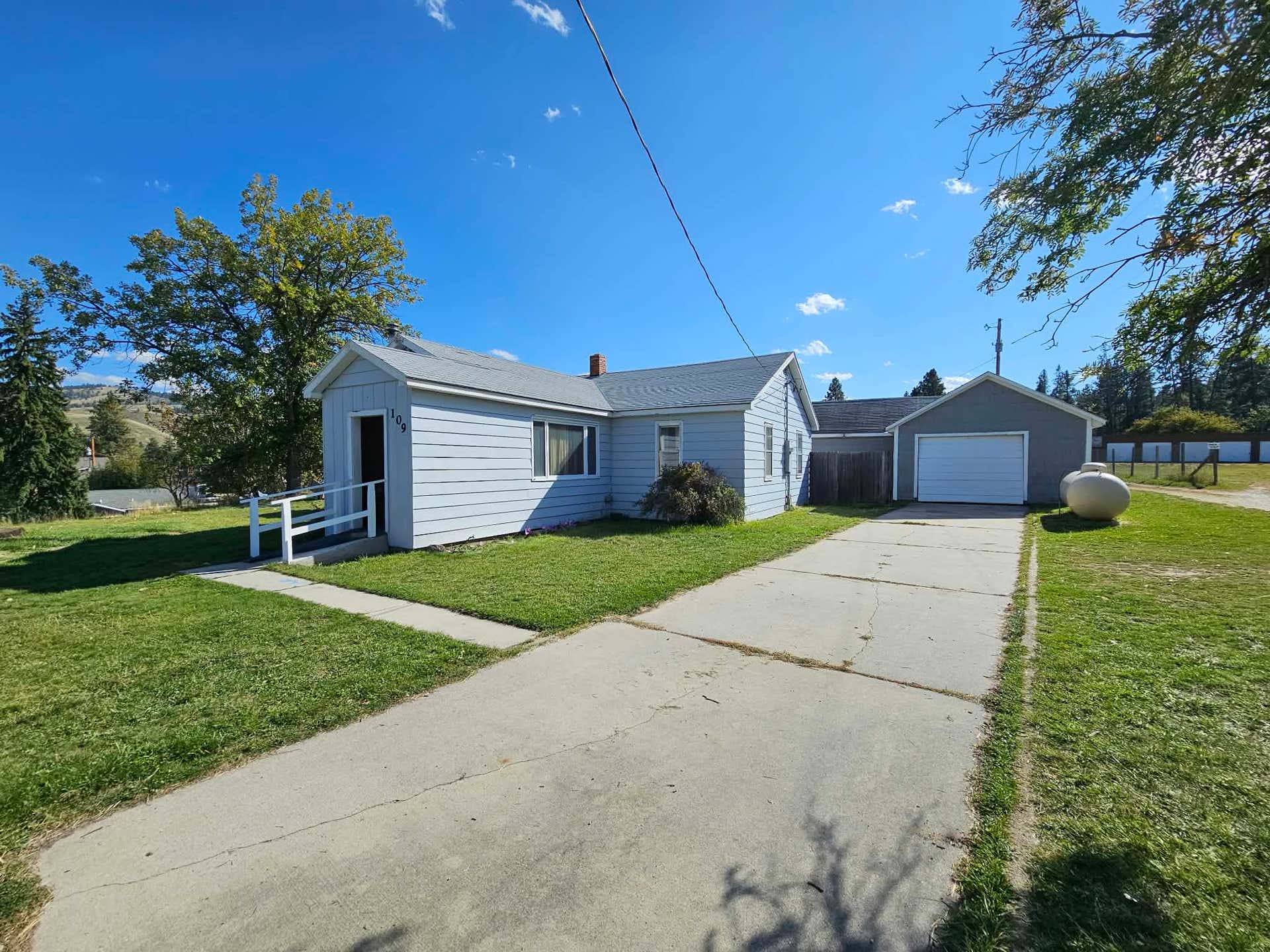 109 W Southwic Avenue, Darby, MT 59829