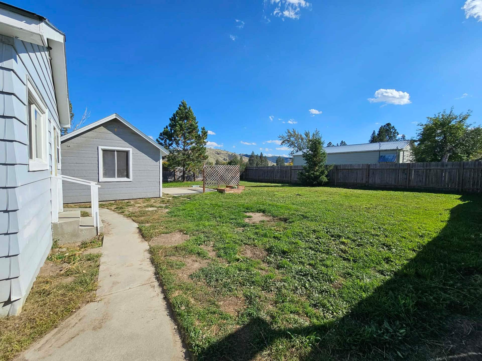 109 W Southwic Avenue, Darby, MT 59829