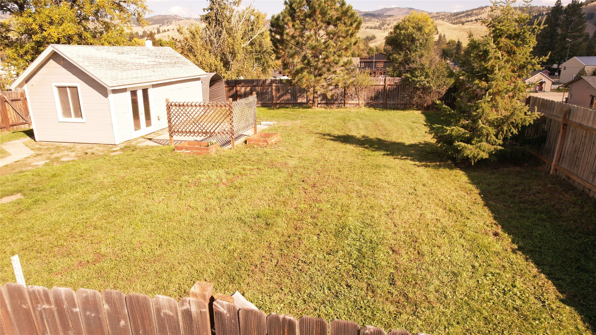 109 W Southwic Avenue, Darby, MT 59829