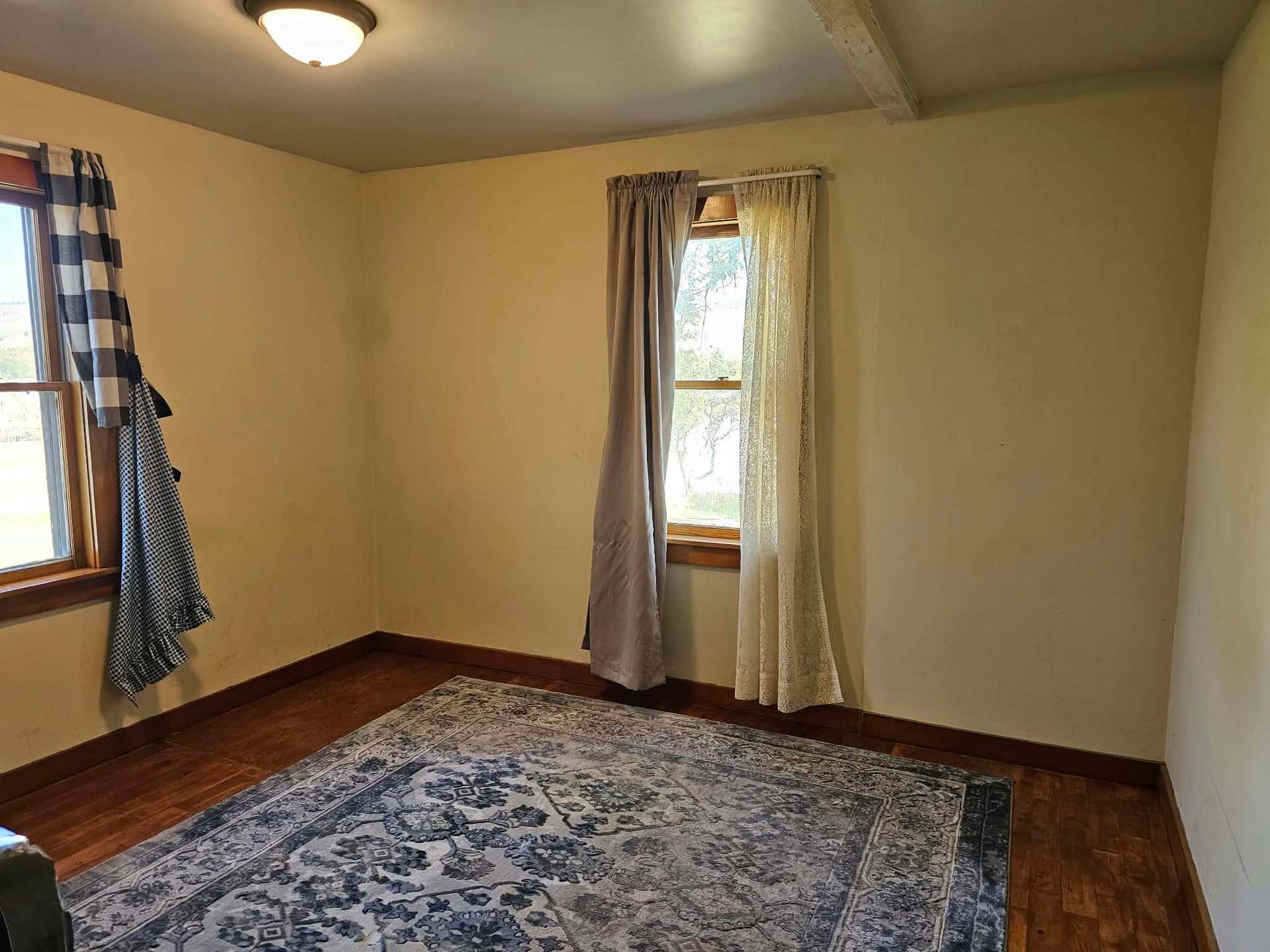 109 W Southwic Avenue, Darby, MT 59829
