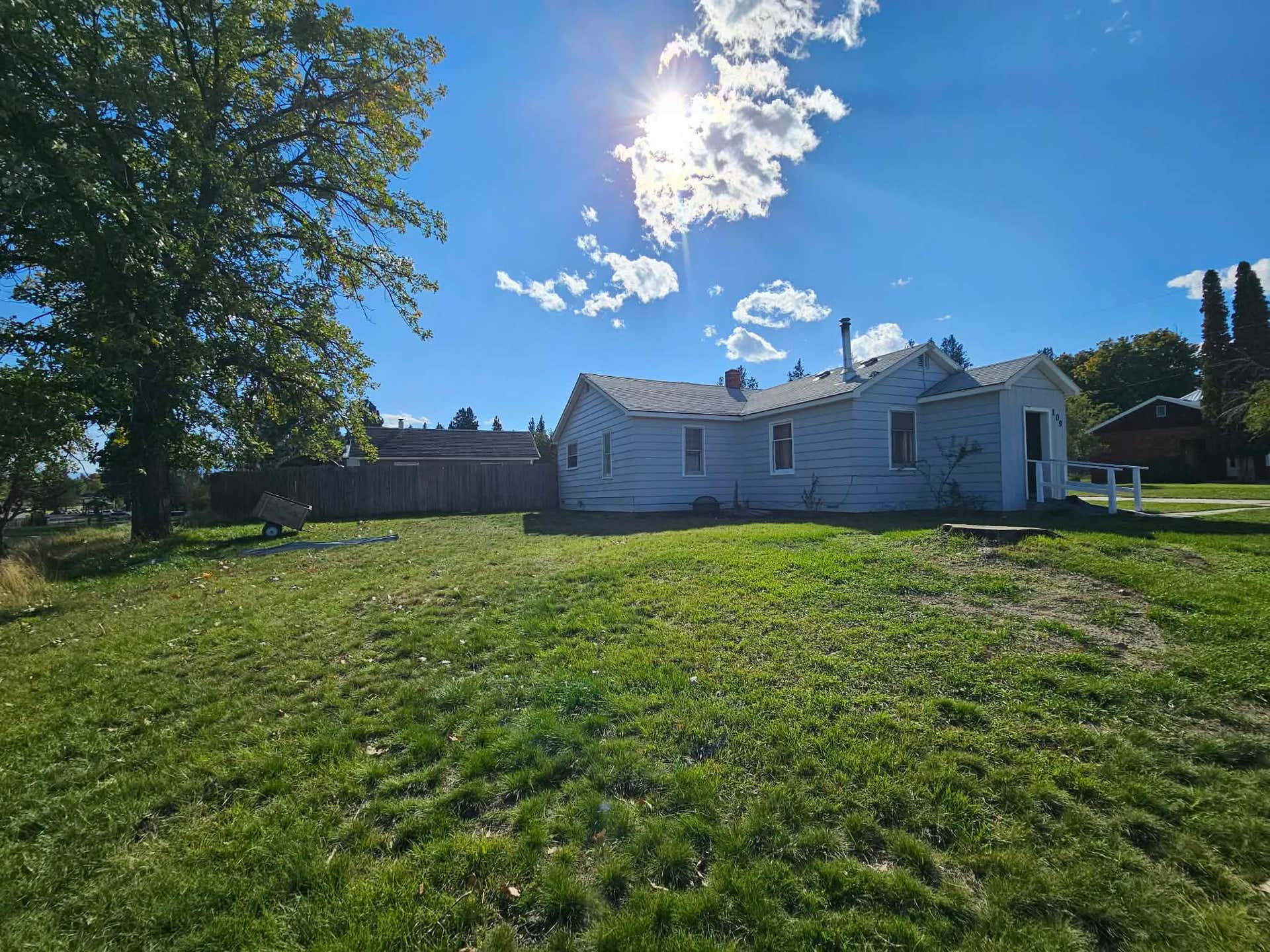 109 W Southwic Avenue, Darby, MT 59829
