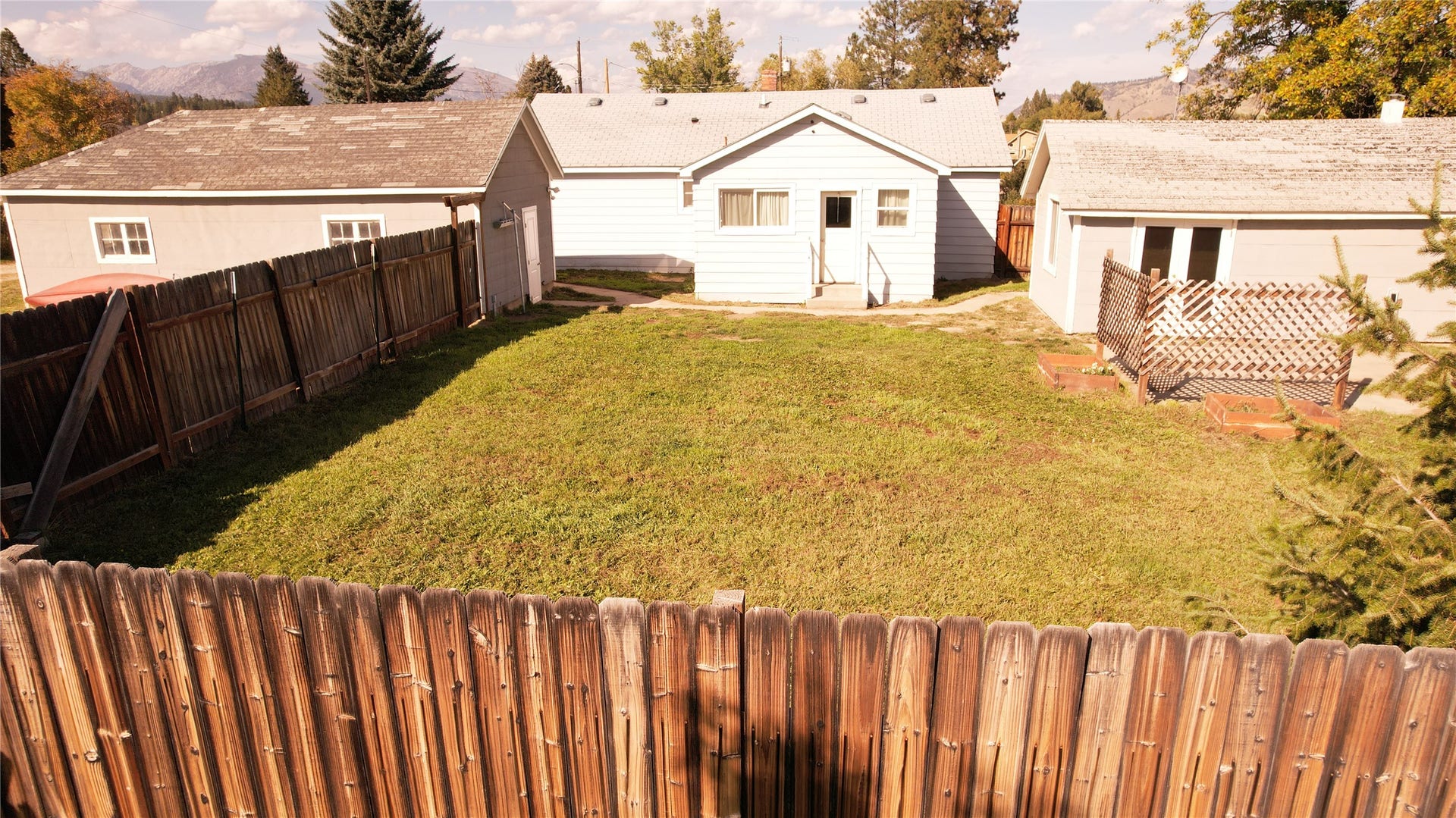 109 W Southwic Avenue, Darby, MT 59829