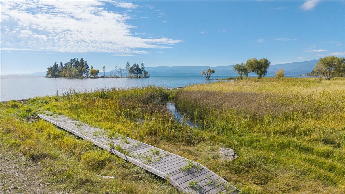 386,414,440 Holt Drive, Bigfork, MT 59911 386,414,440 Holt Drive, Bigfork, MT 59911