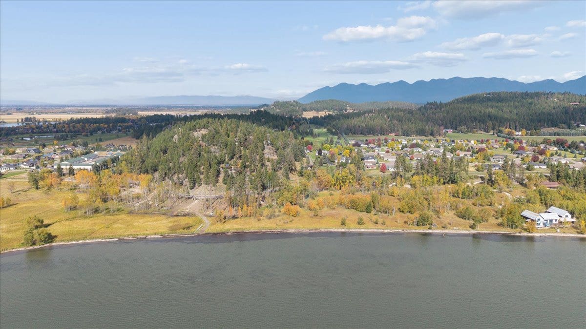 386,414,440 Holt Drive, Bigfork, MT 59911 386,414,440 Holt Drive, Bigfork, MT 59911