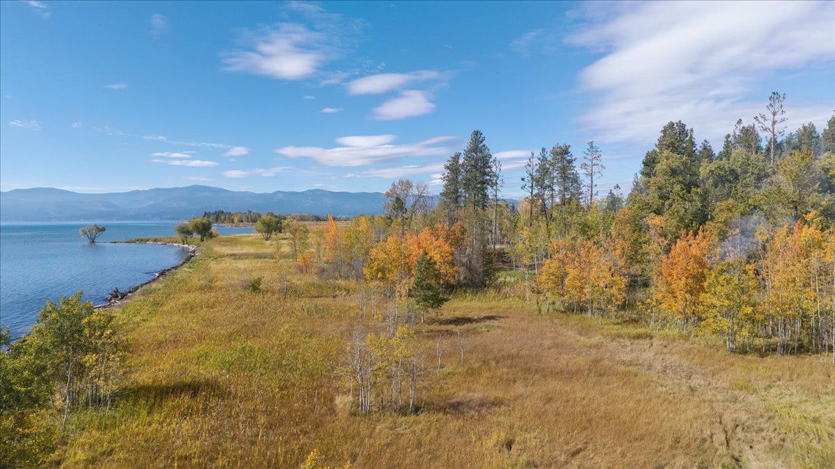 386,414,440 Holt Drive, Bigfork, MT 59911 386,414,440 Holt Drive, Bigfork, MT 59911