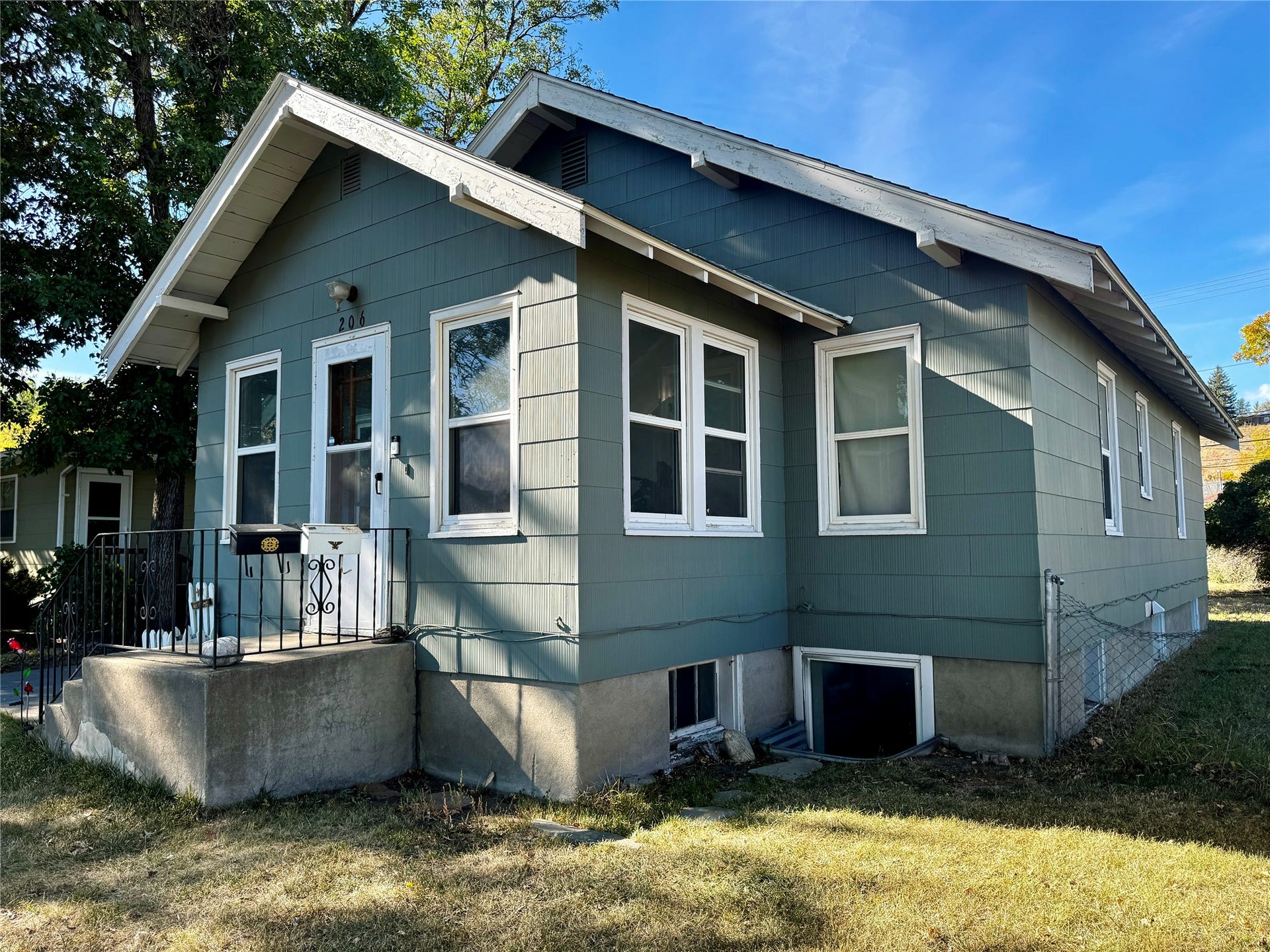 206 W Front Street, Livingston, MT 59047 206 W Front Street, Livingston, MT 59047