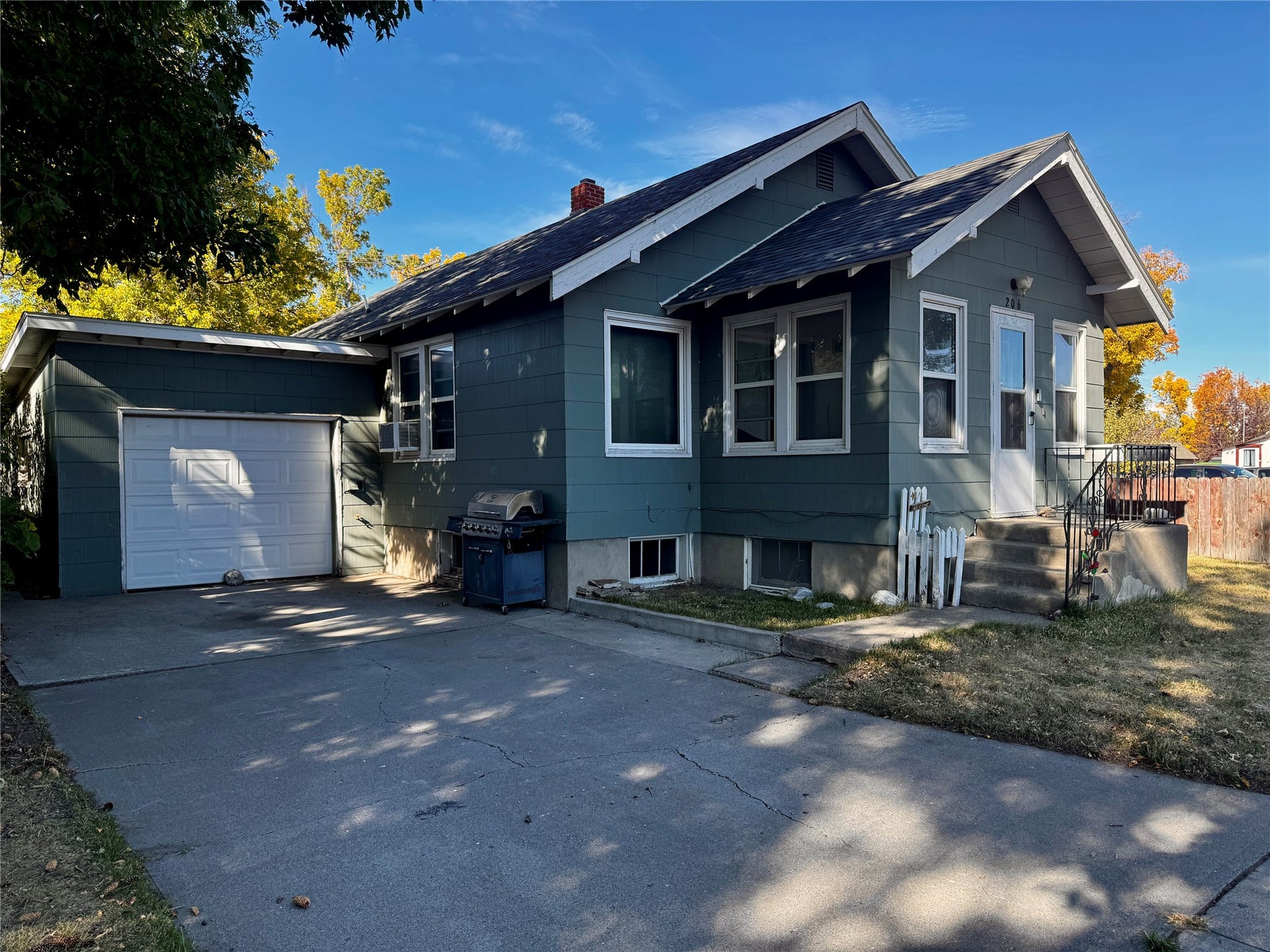 206 W Front Street, Livingston, MT 59047 206 W Front Street, Livingston, MT 59047
