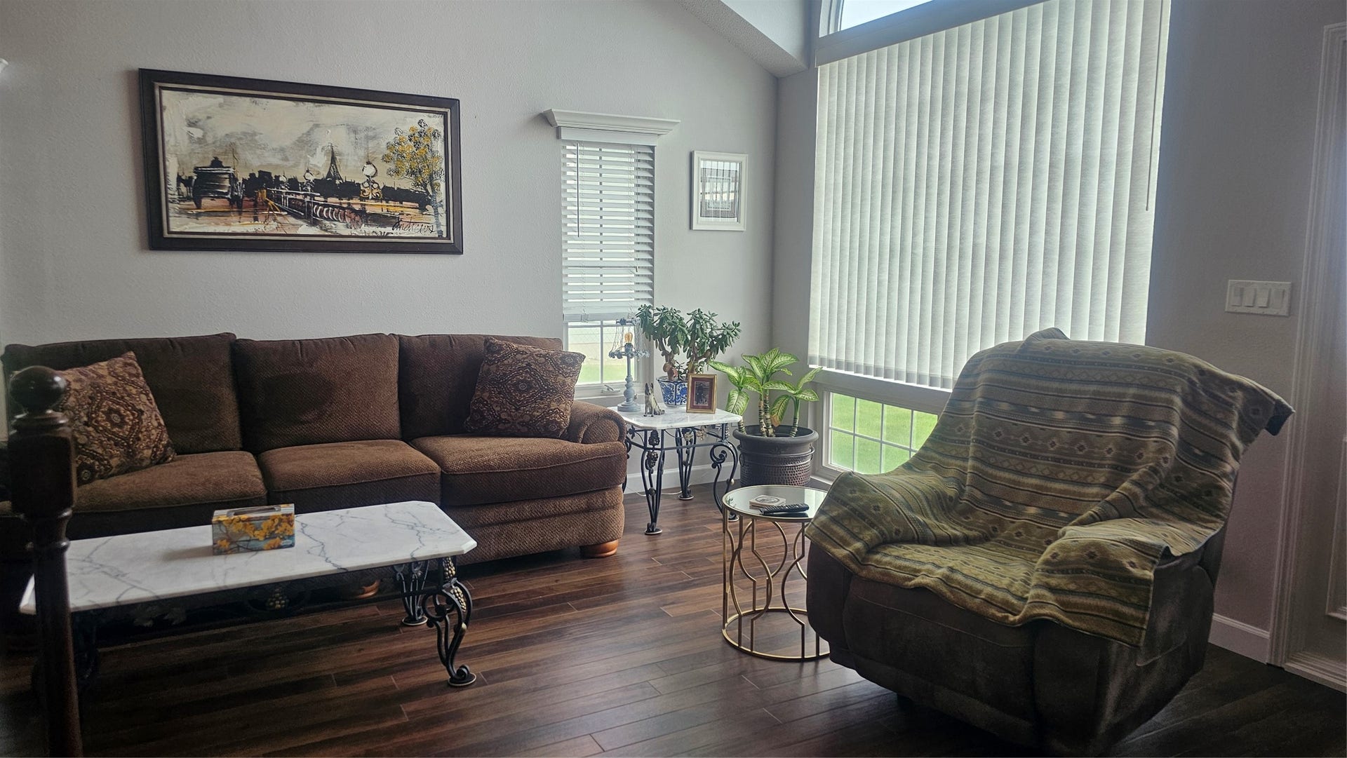 309 29th Avenue NE, Great Falls, MT 59404 Living Room