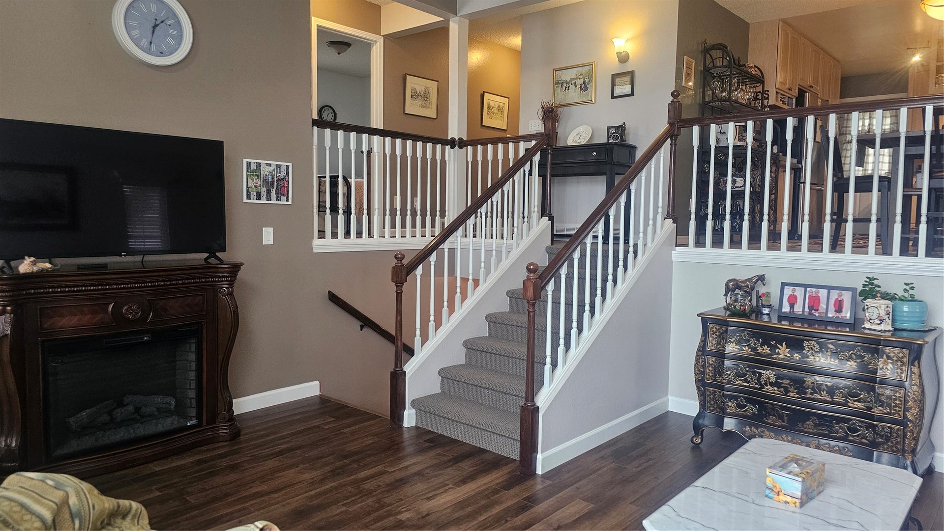 309 29th Avenue NE, Great Falls, MT 59404 Stairs to Upper Level