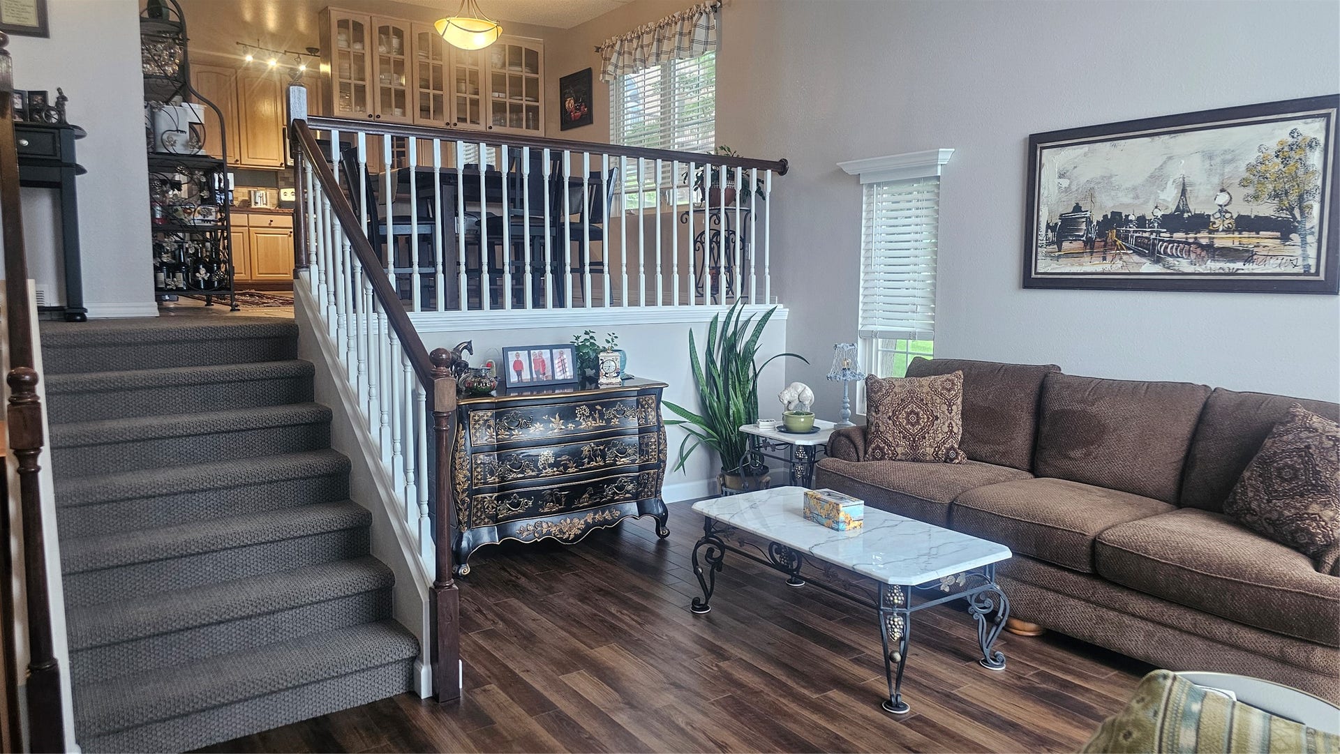 309 29th Avenue NE, Great Falls, MT 59404 Living Room