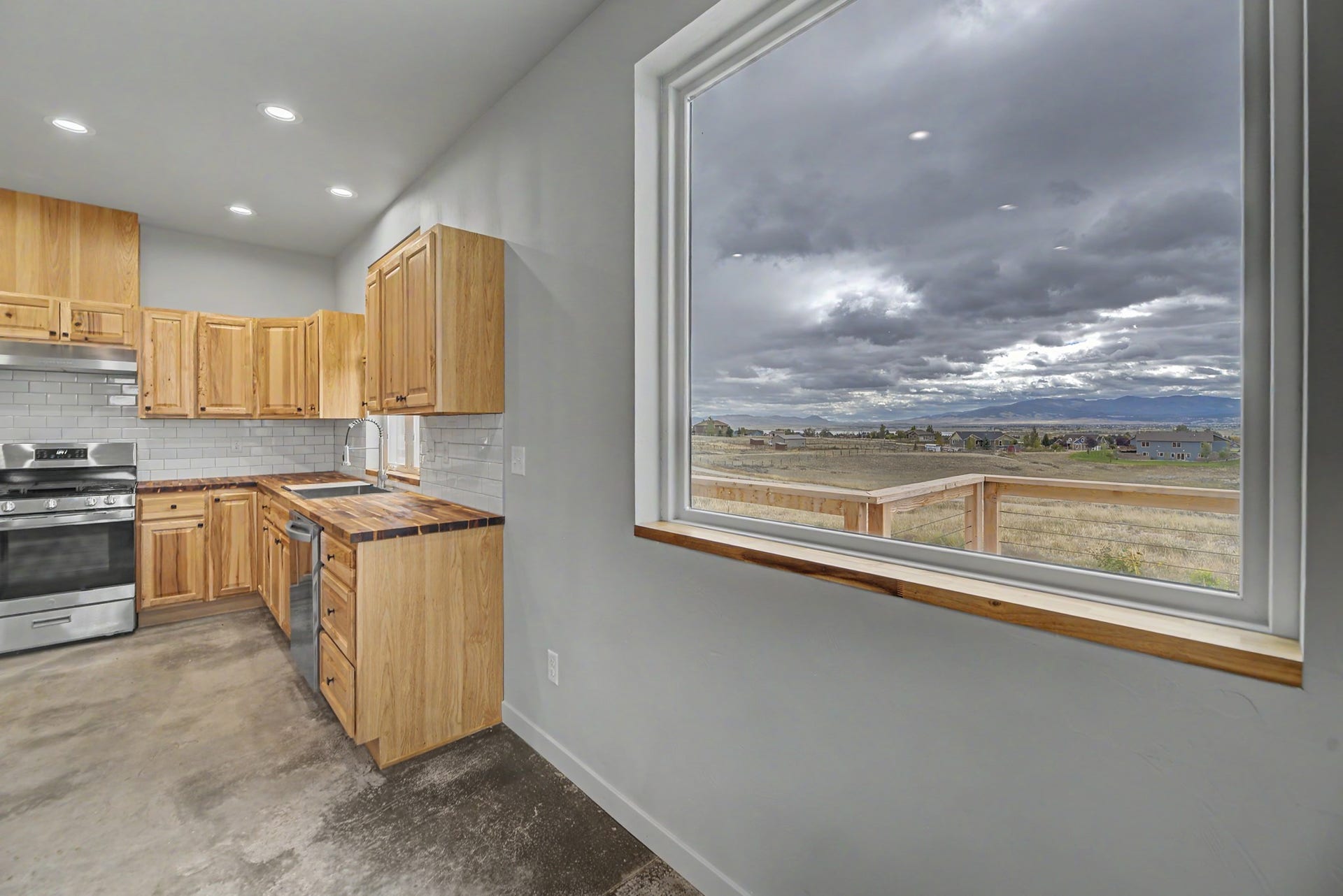 2120 Lowe Court, Helena, MT 59602 2120 Lowe Court, Helena, MT 59602