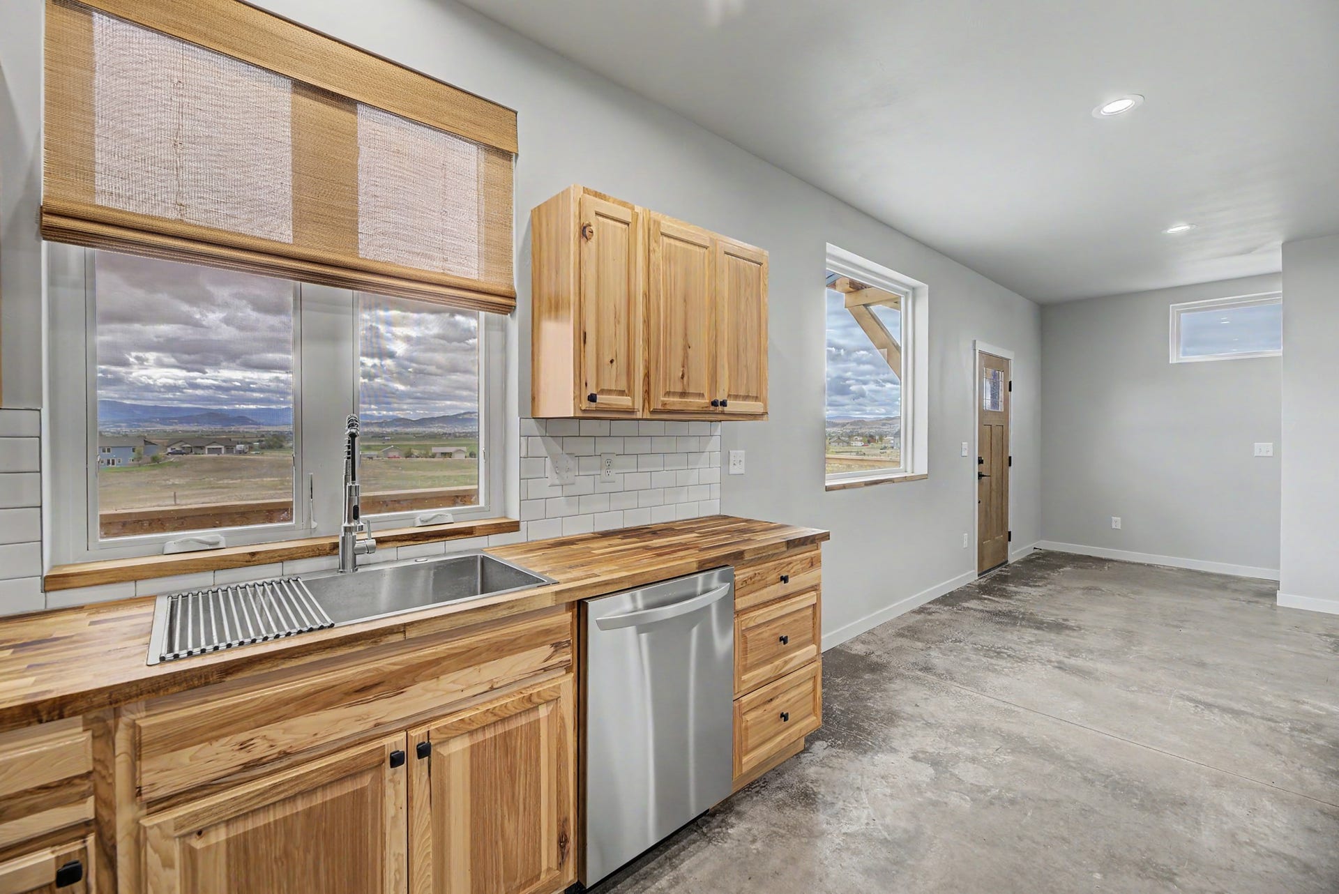 2120 Lowe Court, Helena, MT 59602 2120 Lowe Court, Helena, MT 59602