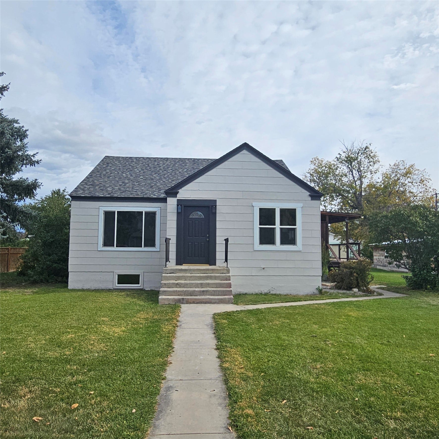 210 N Oak Street, Townsend, MT 59644 210 N Oak Street, Townsend, MT 59644