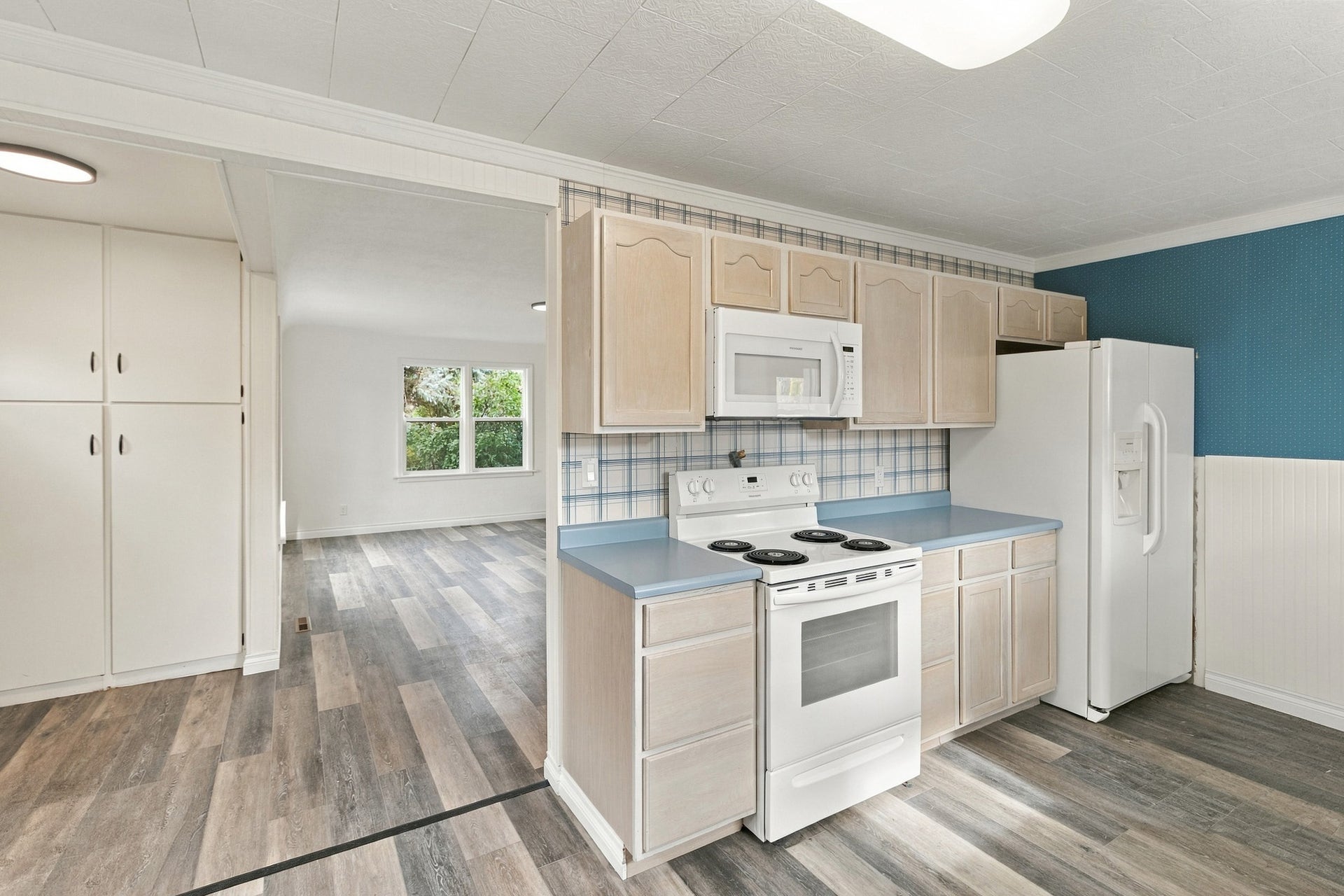 210 N Oak Street, Townsend, MT 59644 210 N Oak Street, Townsend, MT 59644
