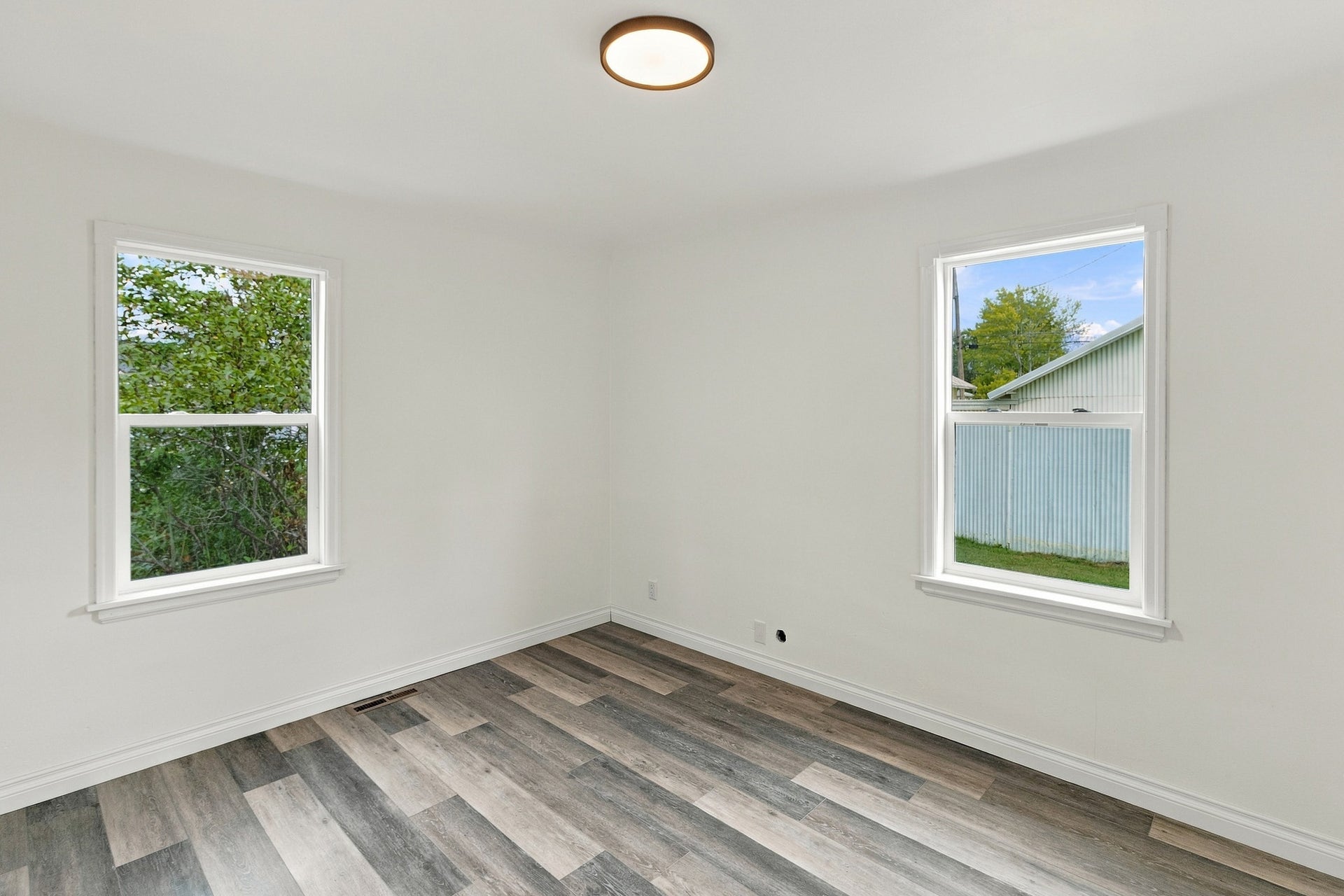 210 N Oak Street, Townsend, MT 59644 210 N Oak Street, Townsend, MT 59644
