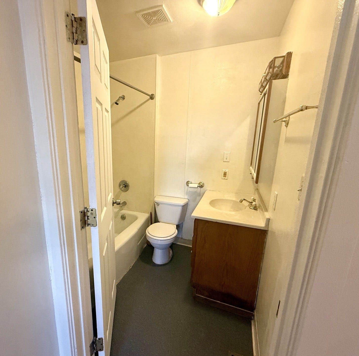 512 8th Avenue S, Great Falls, MT 59405 512 8th Avenue S, Great Falls, MT 59405