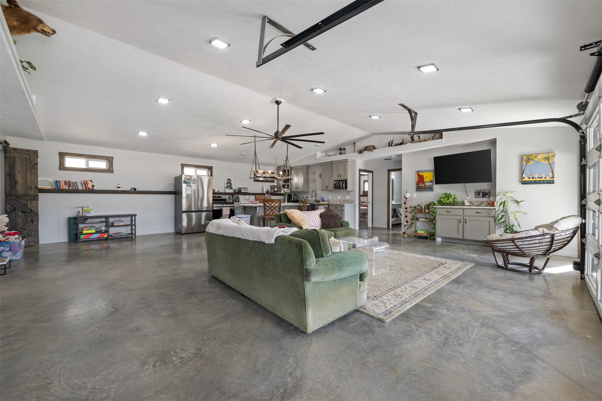 3015 N Cable Road, Anaconda, MT 59711